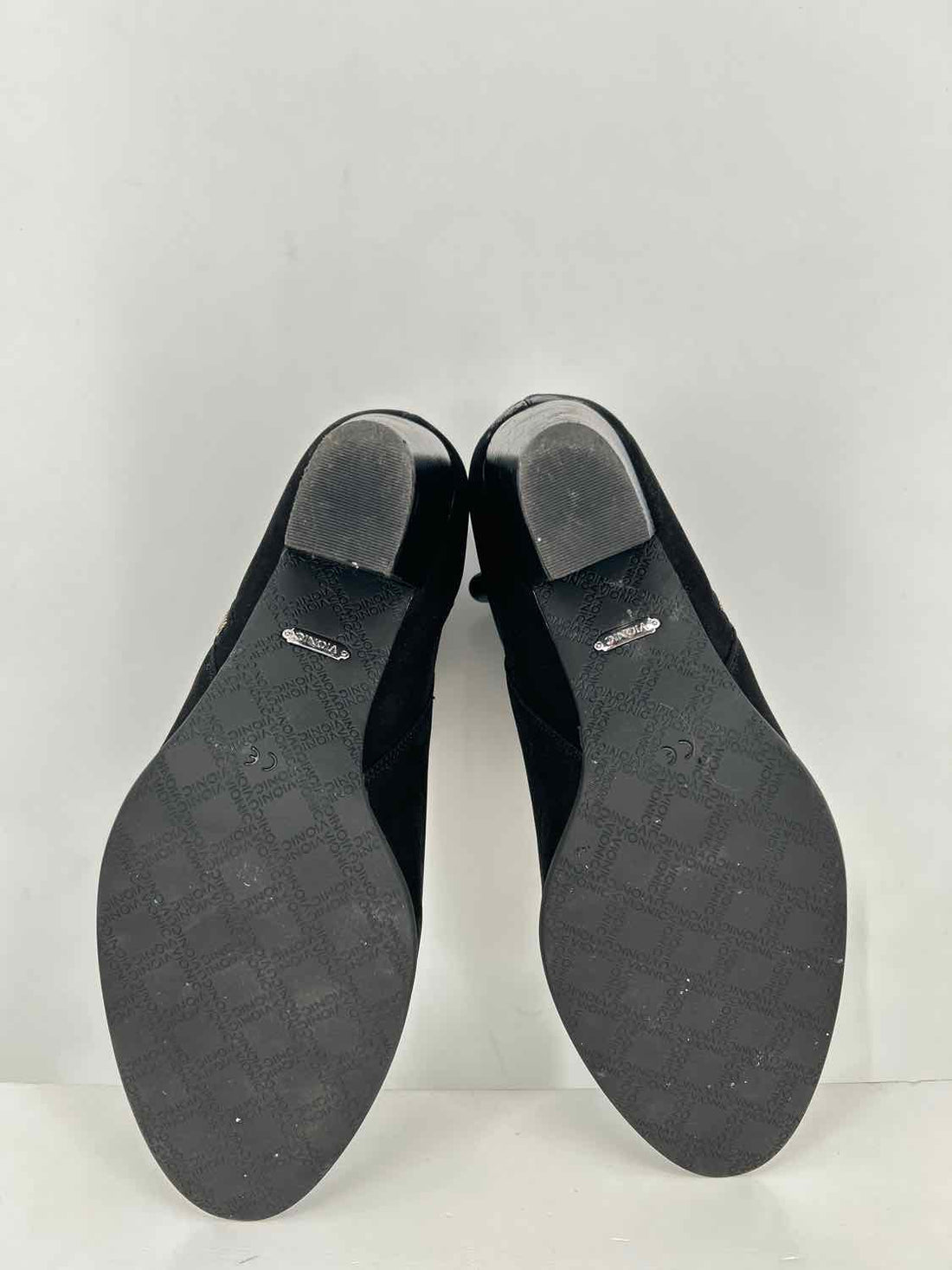 Vionic Women Size 9.5 Black Ankle Boot
