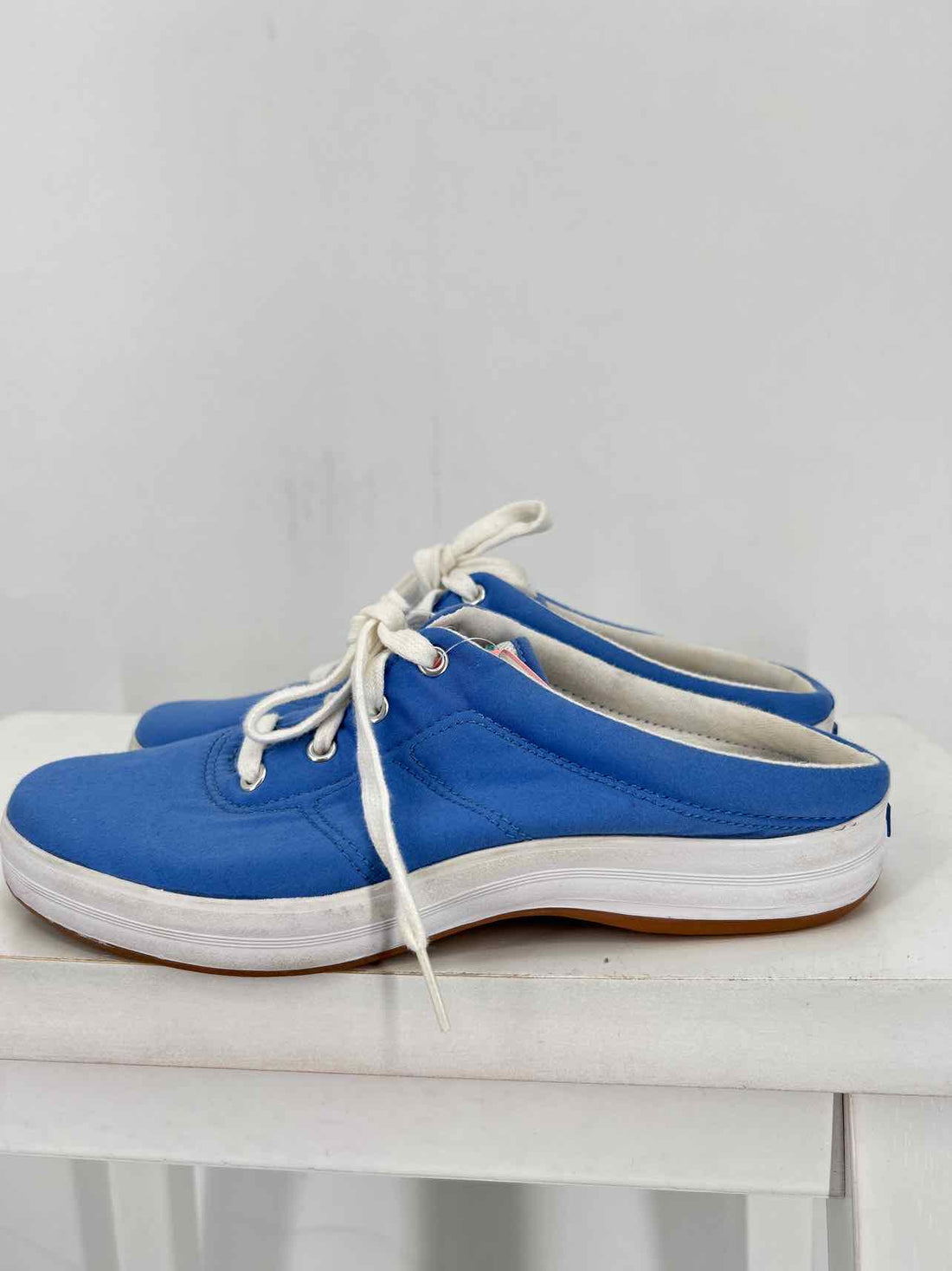 Keds Women Size 7 Blue Sneakers