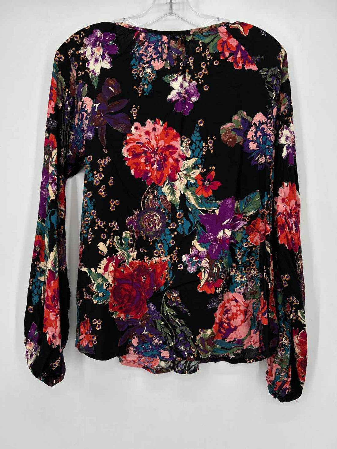 Andre By Unit Size S Black Floral Long Sleeve