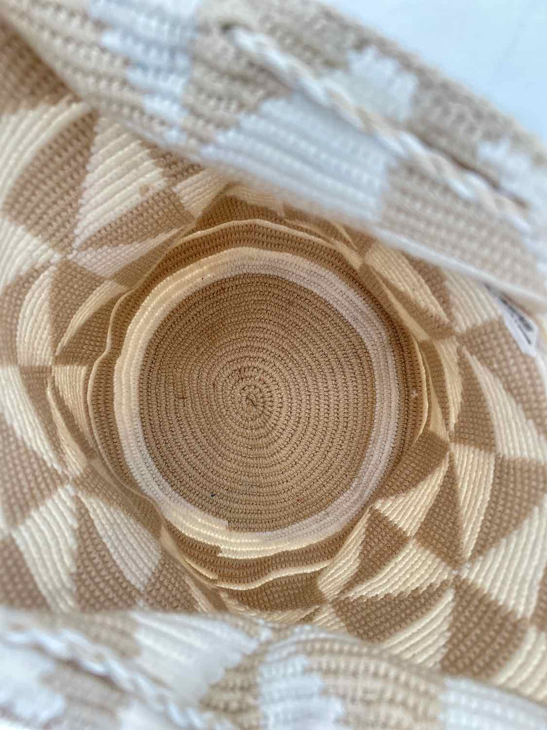 Wayuu mochila Cream & Beige Woven Bucket