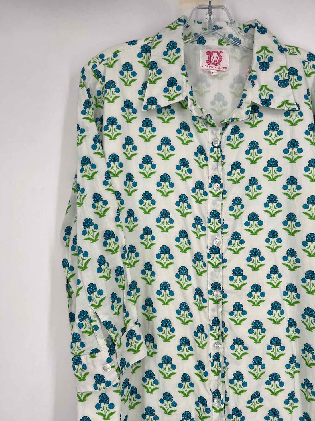 Victoria Dunn Size XL White Blue & Green Floral Long Sleeve Dress