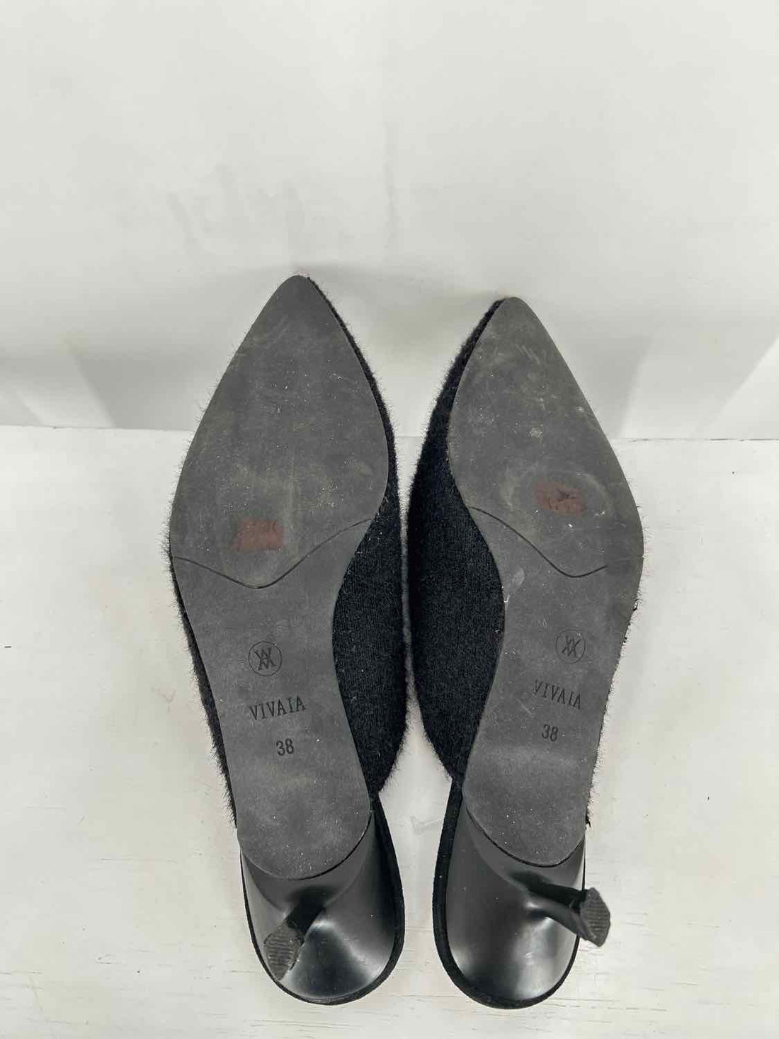 Vivaia Women Size 38 Black Karen Pointy Mules