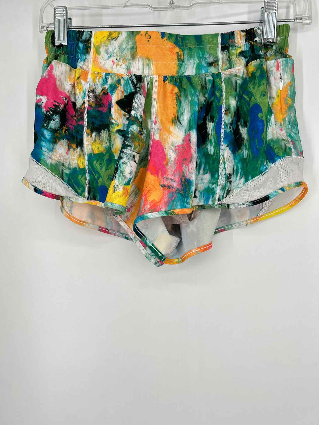 Lululemon Size 6 Green Multi Color Active Shorts
