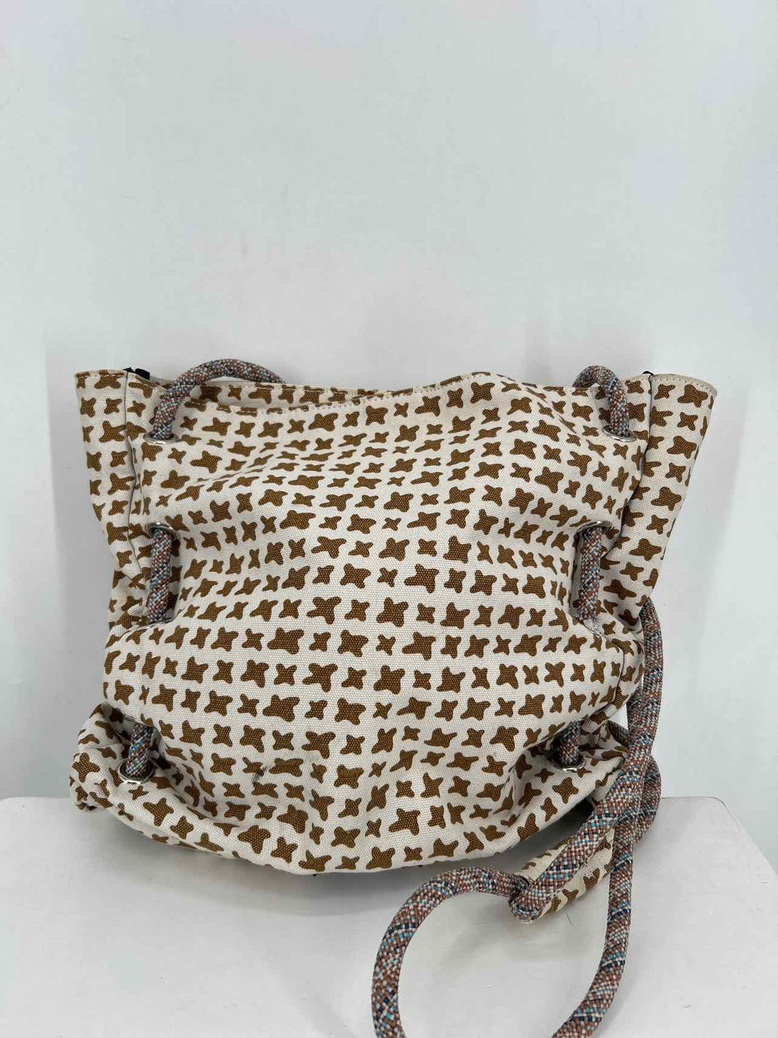 Kavu White & Tan Canvas Pre Owned Hobo