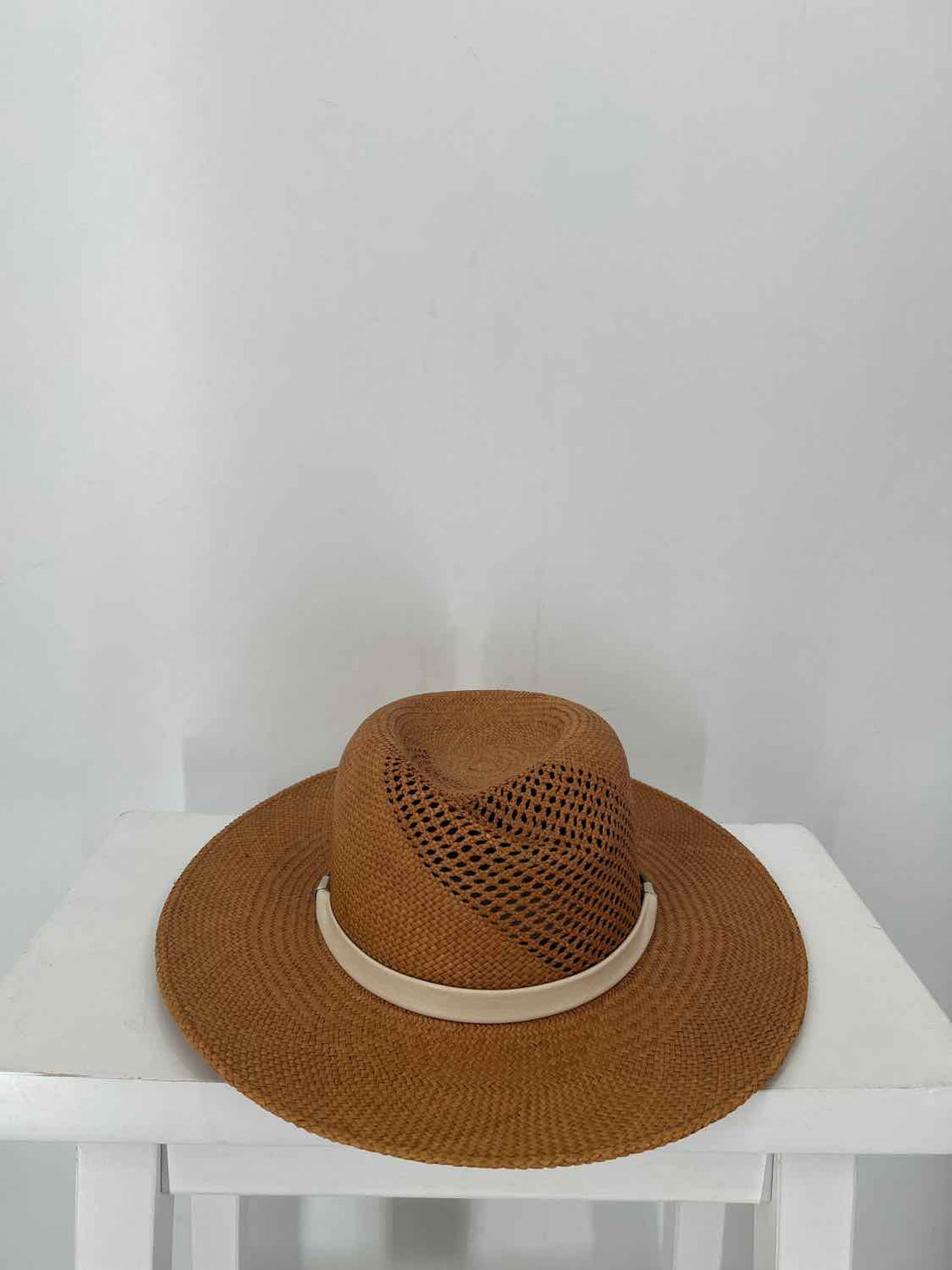 Rag & Bone Size S/M Panama Straw Dark Straw Like New Hats