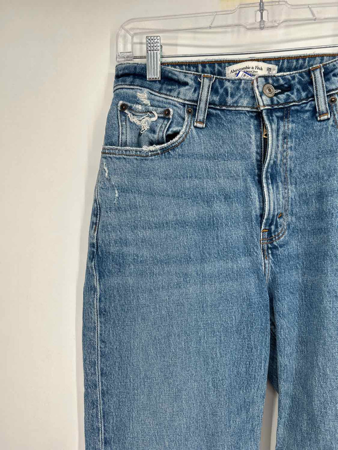 Abercrombie & Fitch Size 0 Medium Wash Denim Jeans