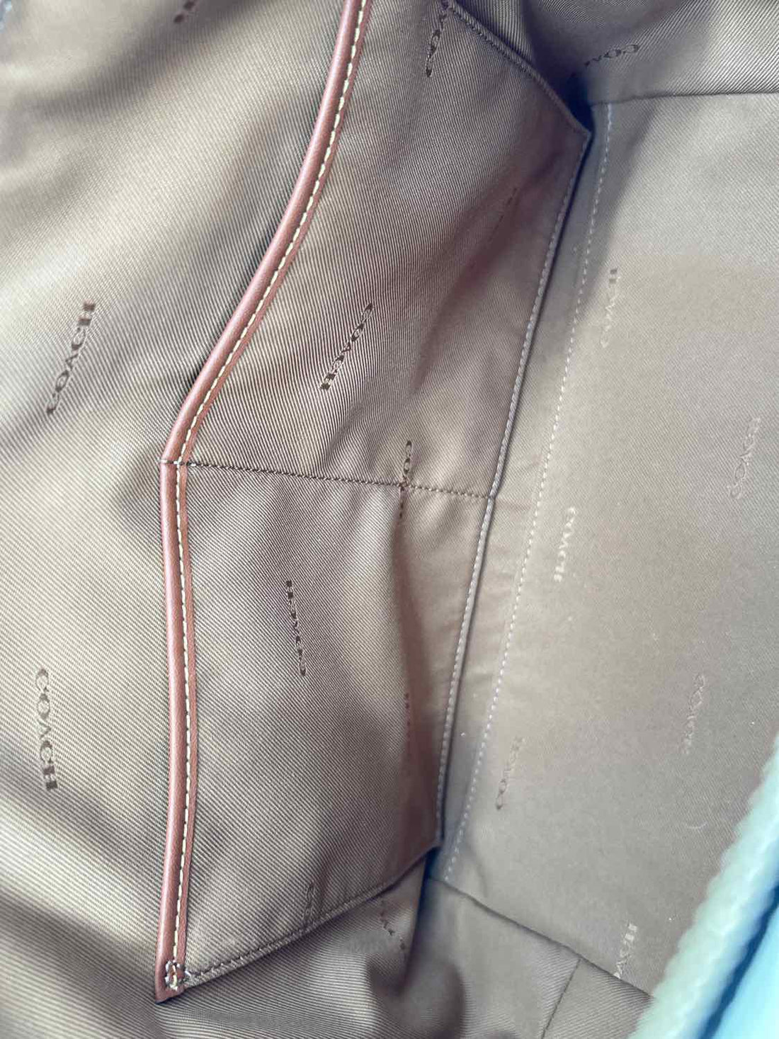 Coach Ivory Pebbled Leather Excellent Condition Satchel