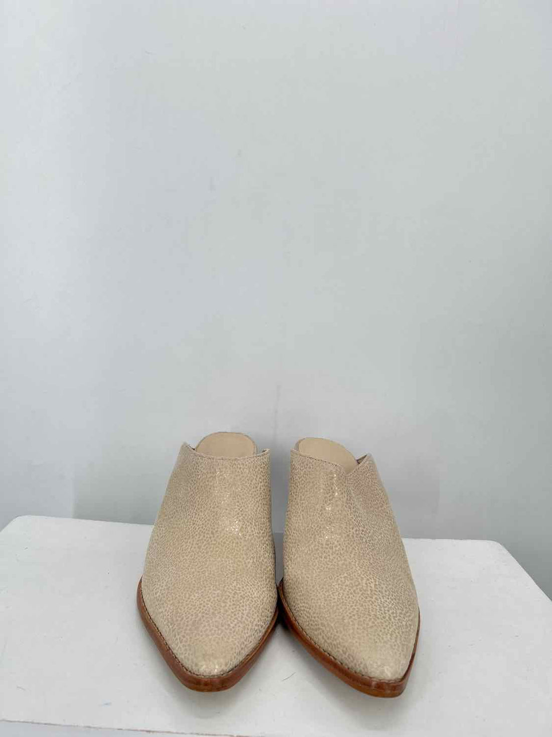 Matisse Cammy Women Size 8.5 Beige Leopard Mules