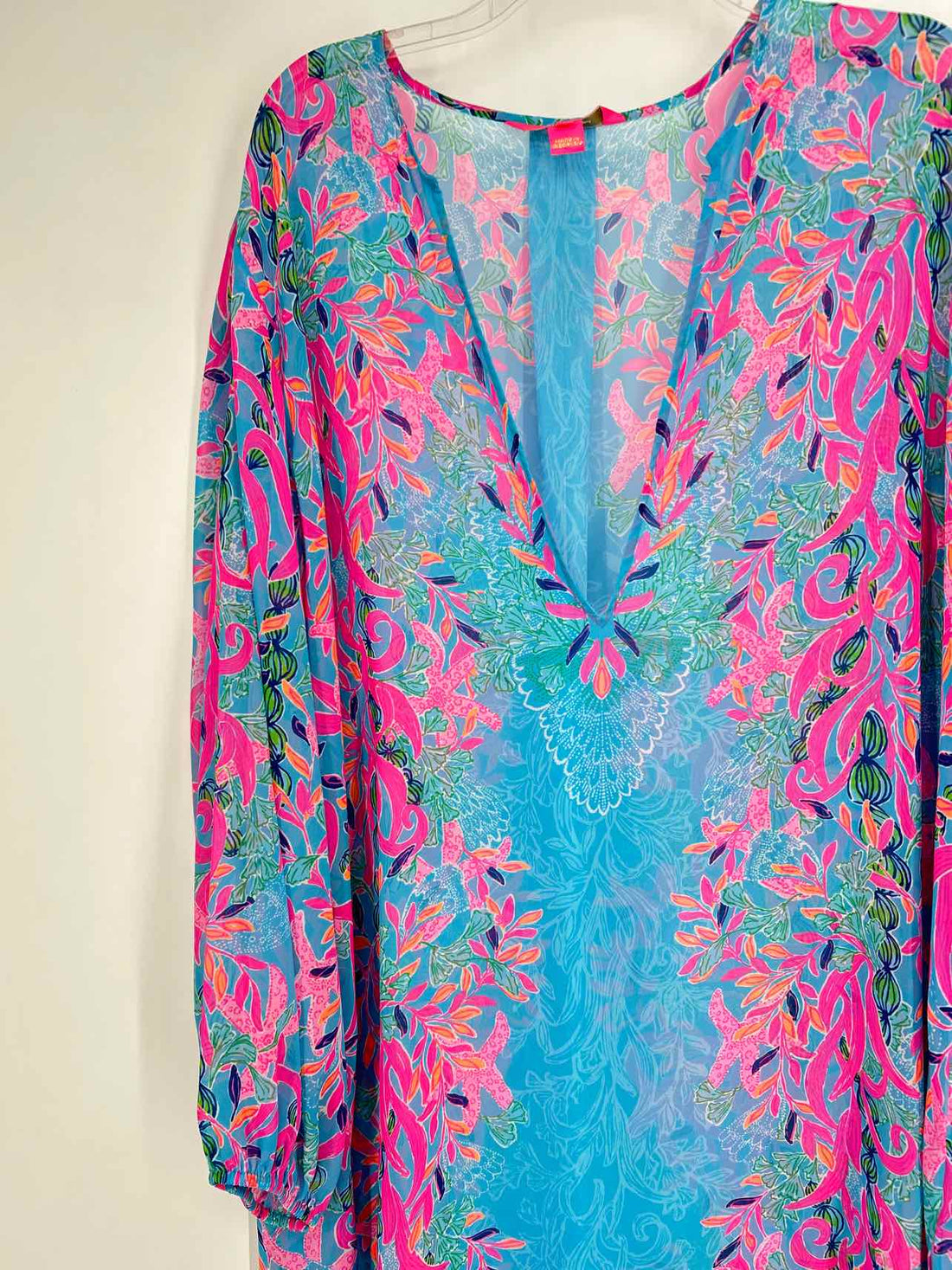 Lilly Pulitzer Size L/XL Light Blue & Pink Print Long Sleeve Coverup