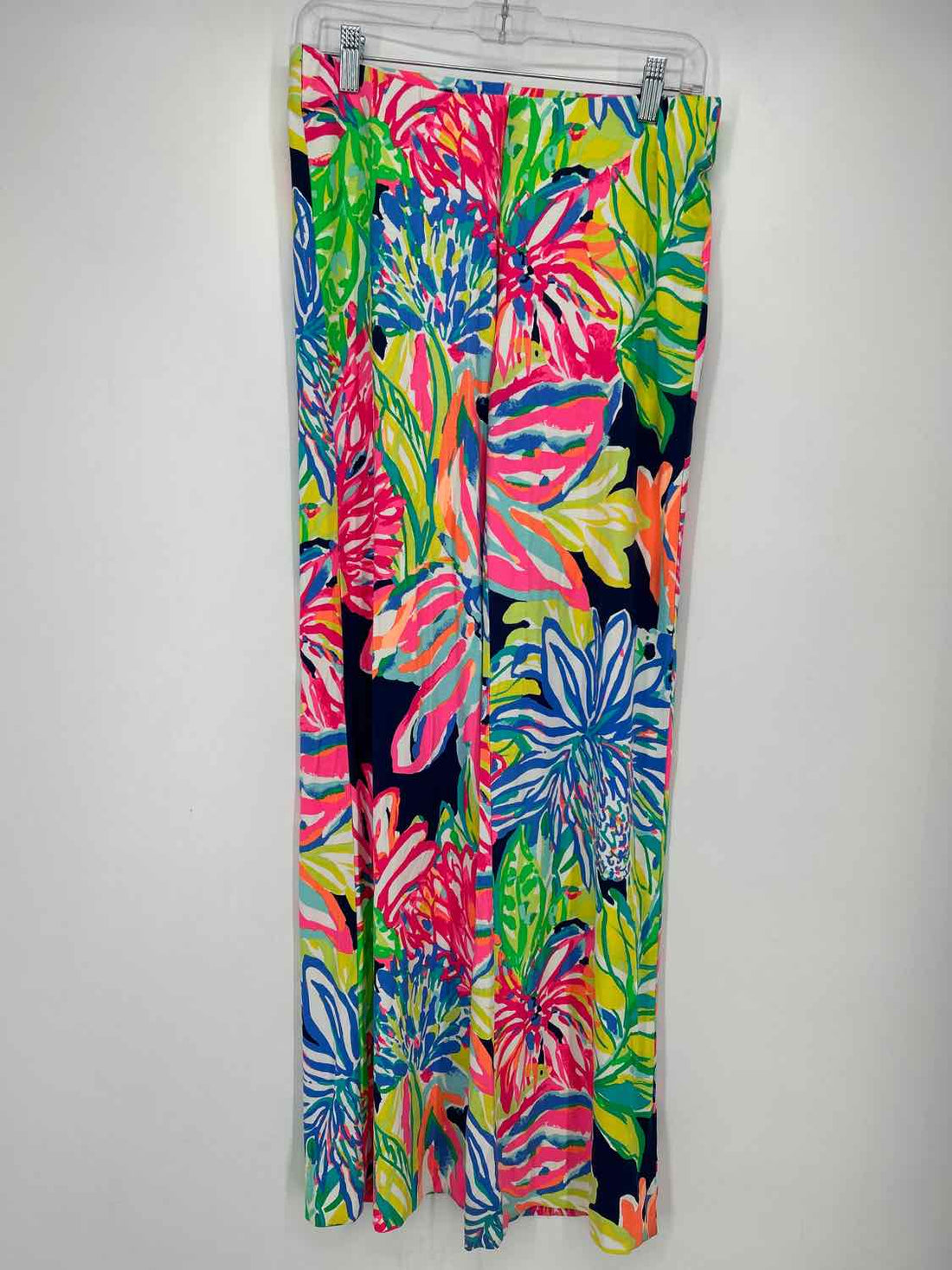 Lilly Pulitzer Size S Multi Color Large Flower Print  Pants