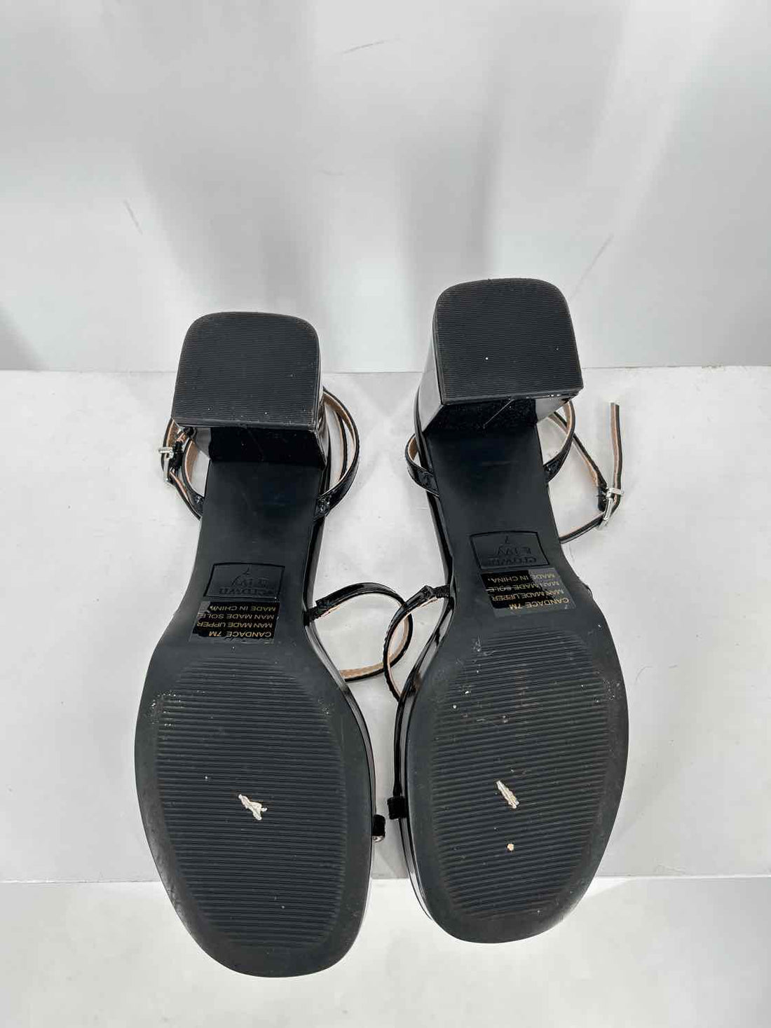 Crown & Ivy Women Size 7 Black Patent Leather Sandals