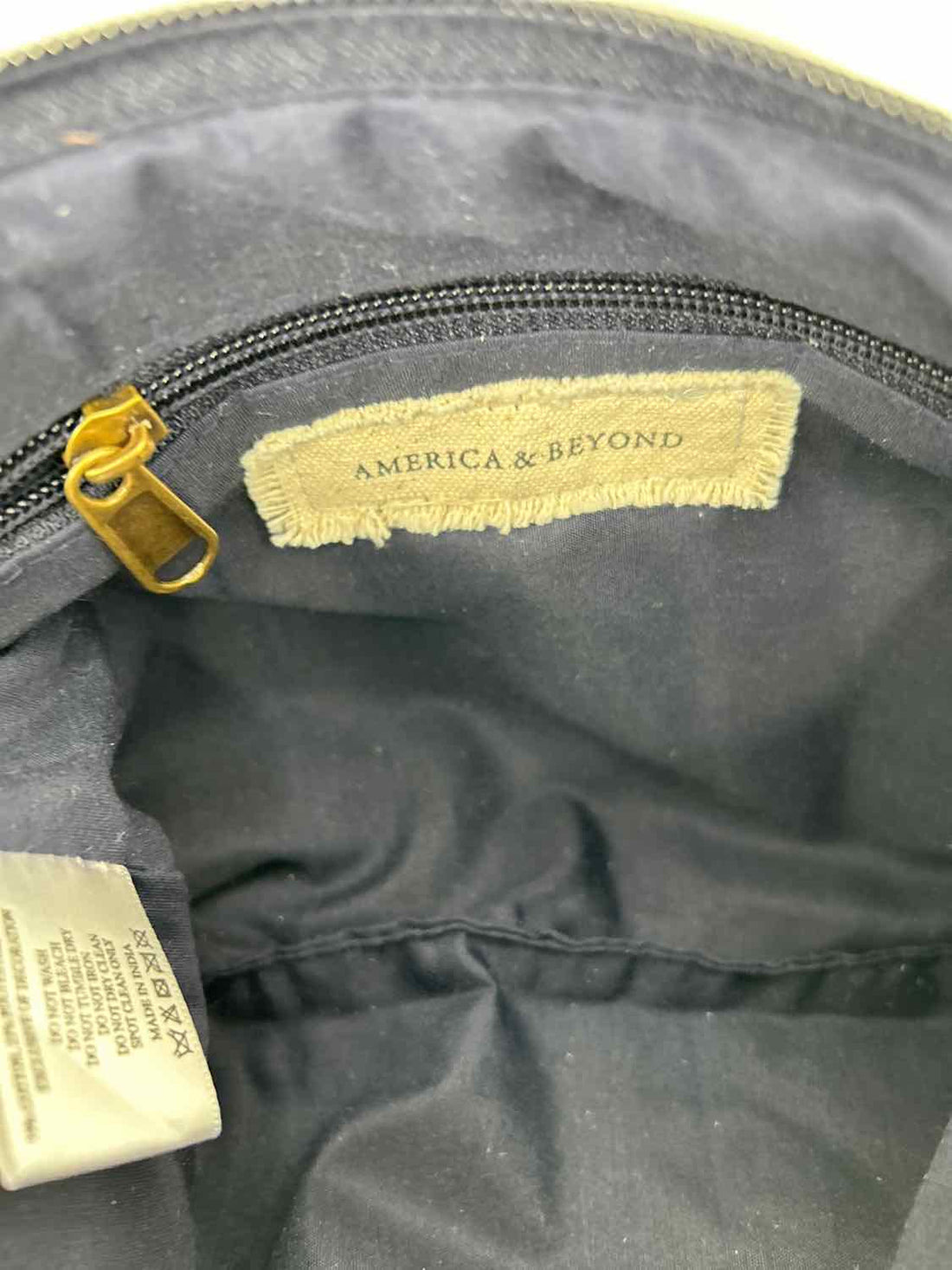 America & Beyond Navy Beaded NWT Wristlet Clutch