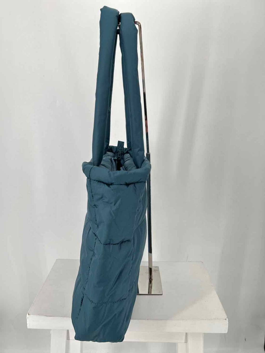 Columbia Dark Teal Nylon Excellent Condition Tote