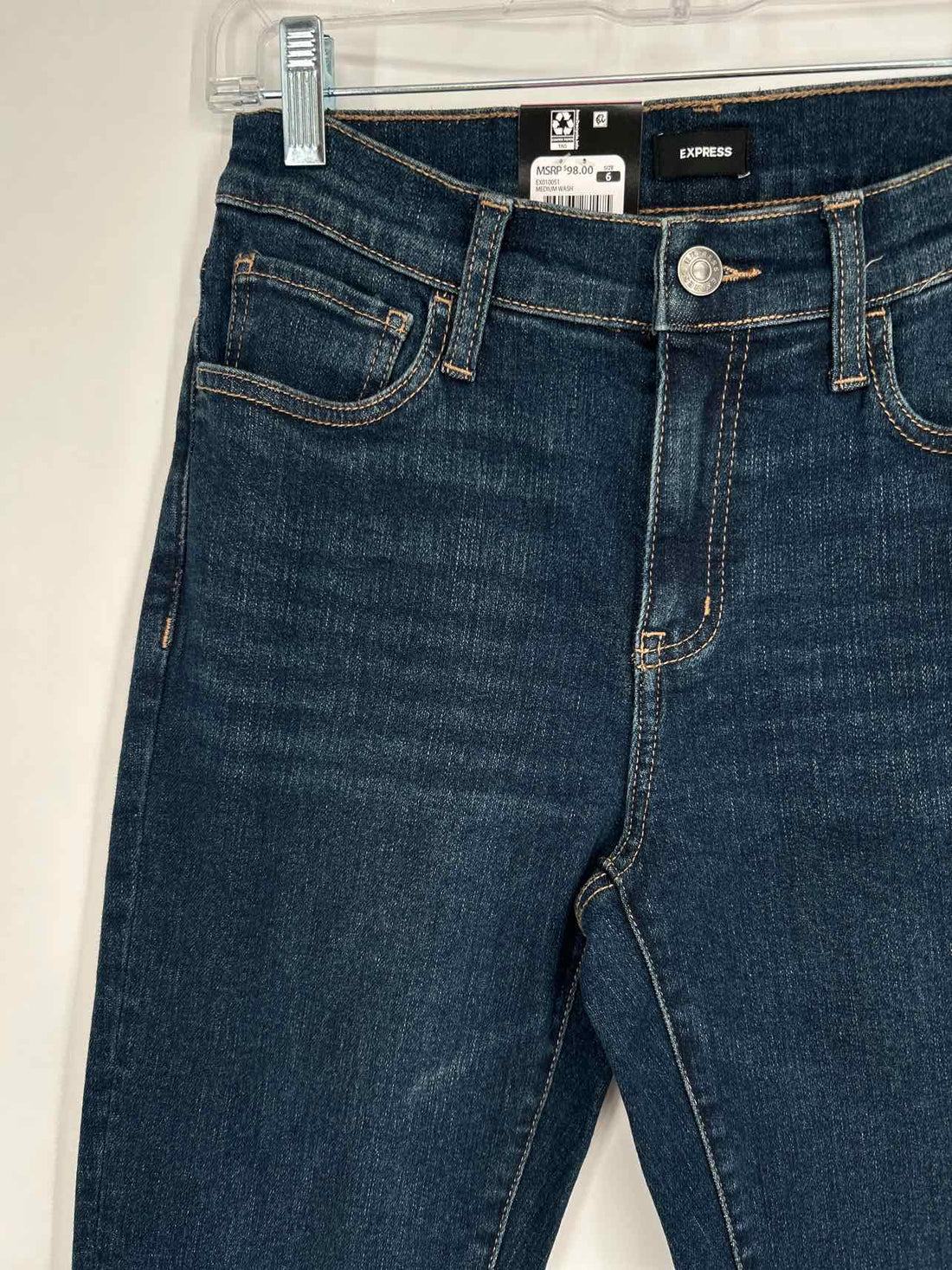 Express Size 6 Dark Wash NWT Jeans