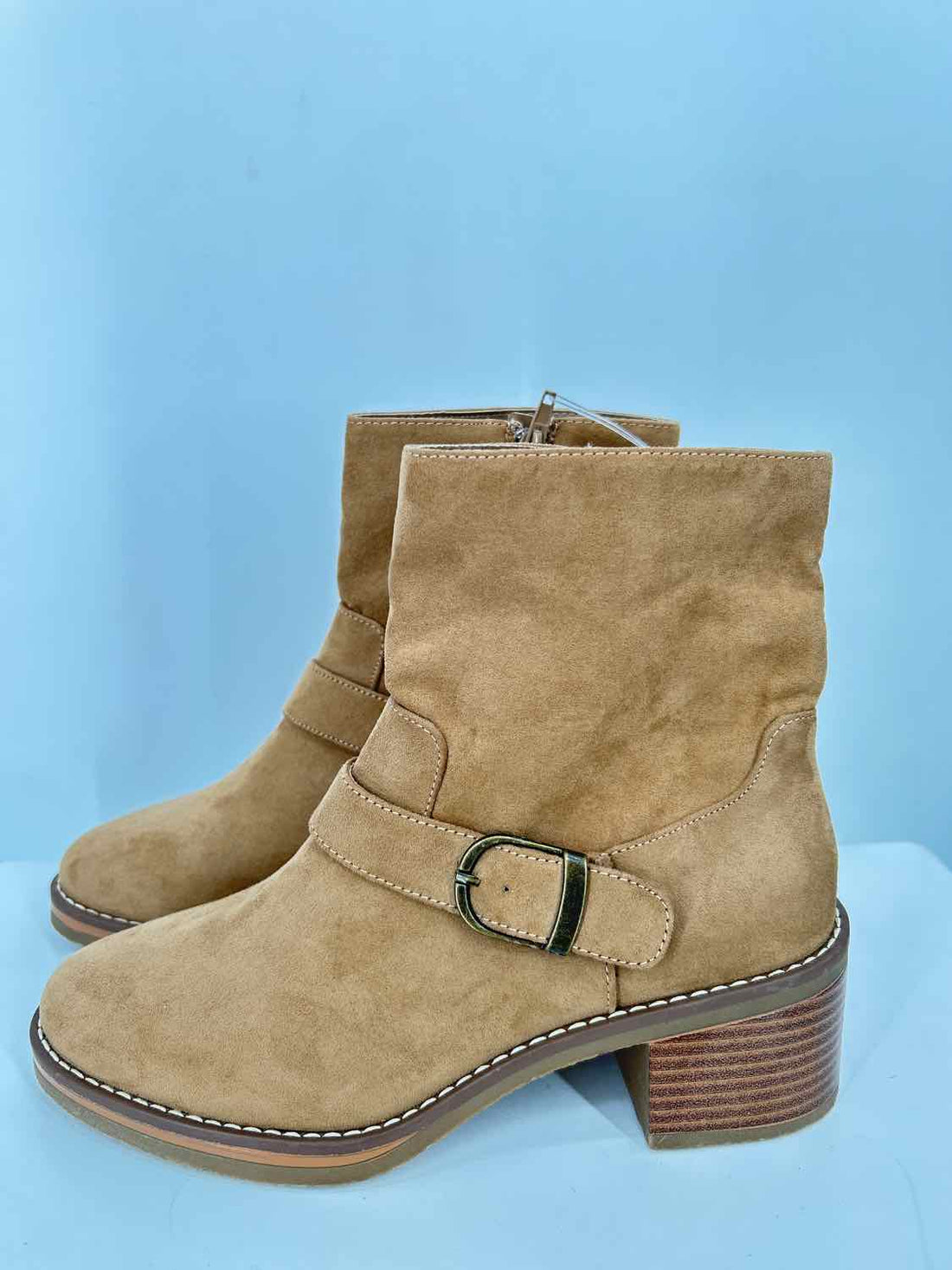 Kensie Women Size 6.5 Tan Faux Suede Ankle Boot