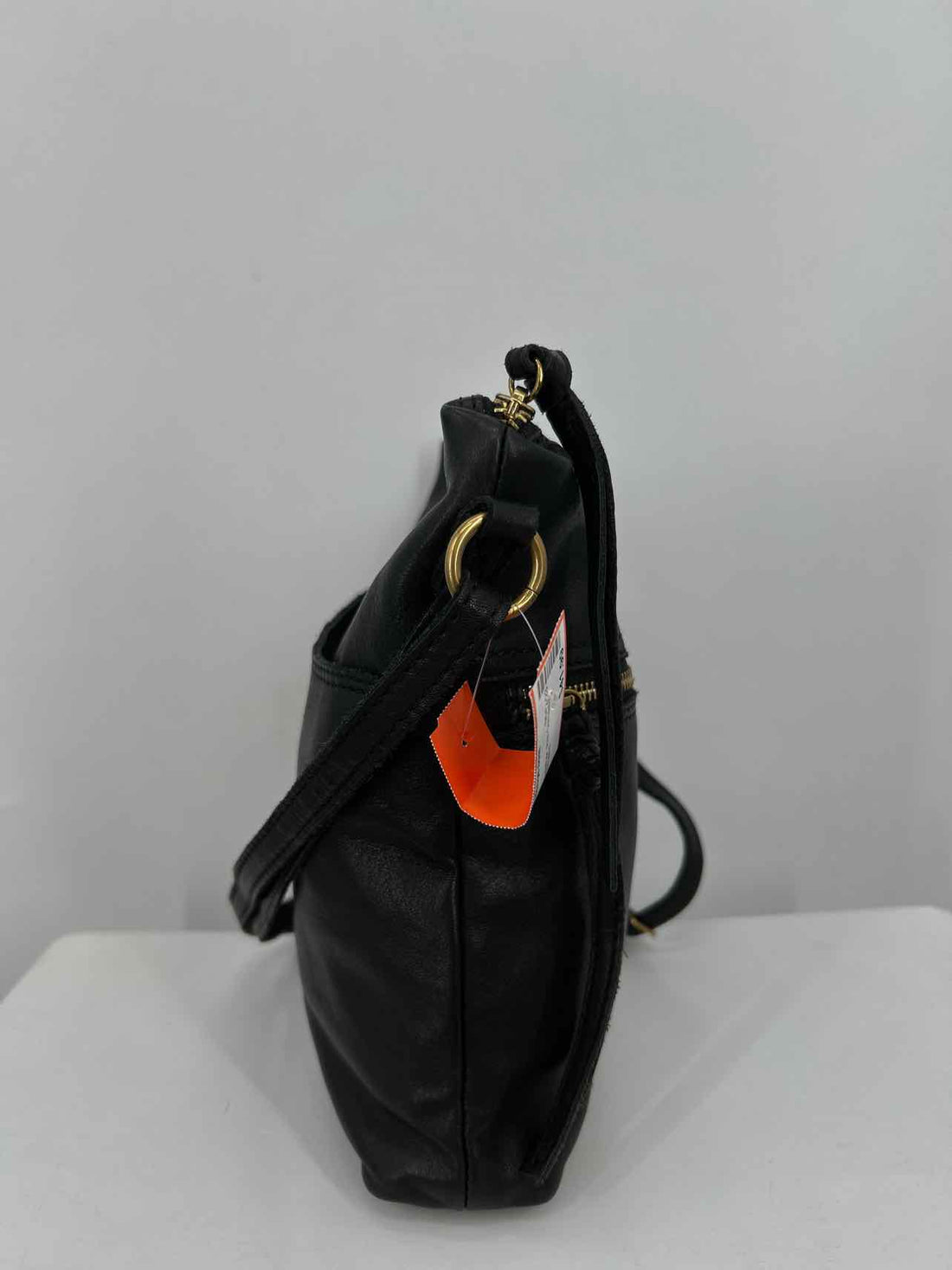 Margot Black Leather Pre Owned Shoulder