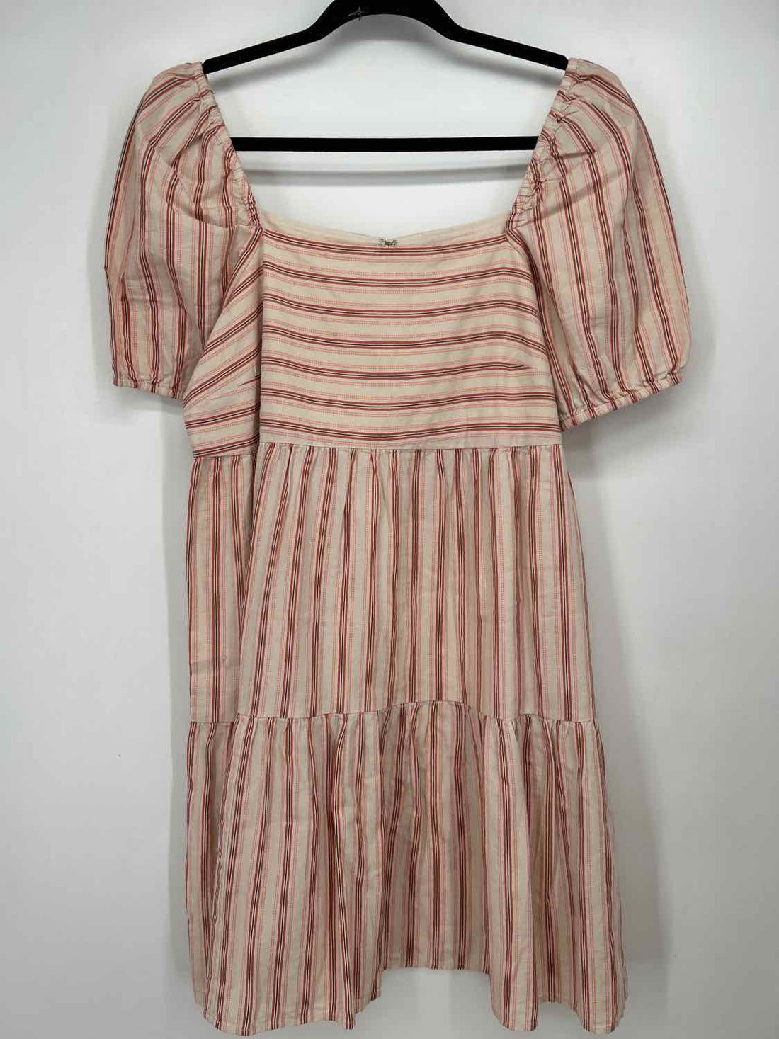 Loft Size 6 Beige Striped Short Sleeve Dress