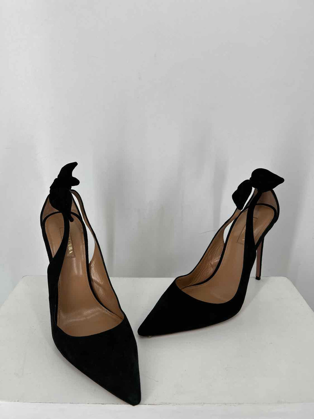 Aquazzura Women Size 40 Black Genuine Leather LUXURY