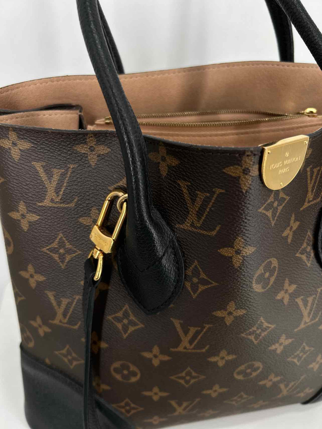 Louis Vuitton Flandrin Monogram & Black Coated Canvas & Leather Like New LUXURY