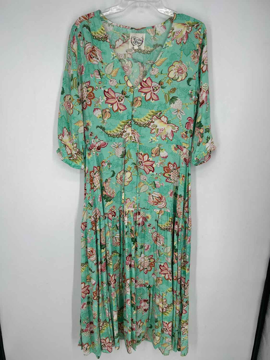 Sunday Mi Amor Size M Light Green Floral Long Sleeve Maxi