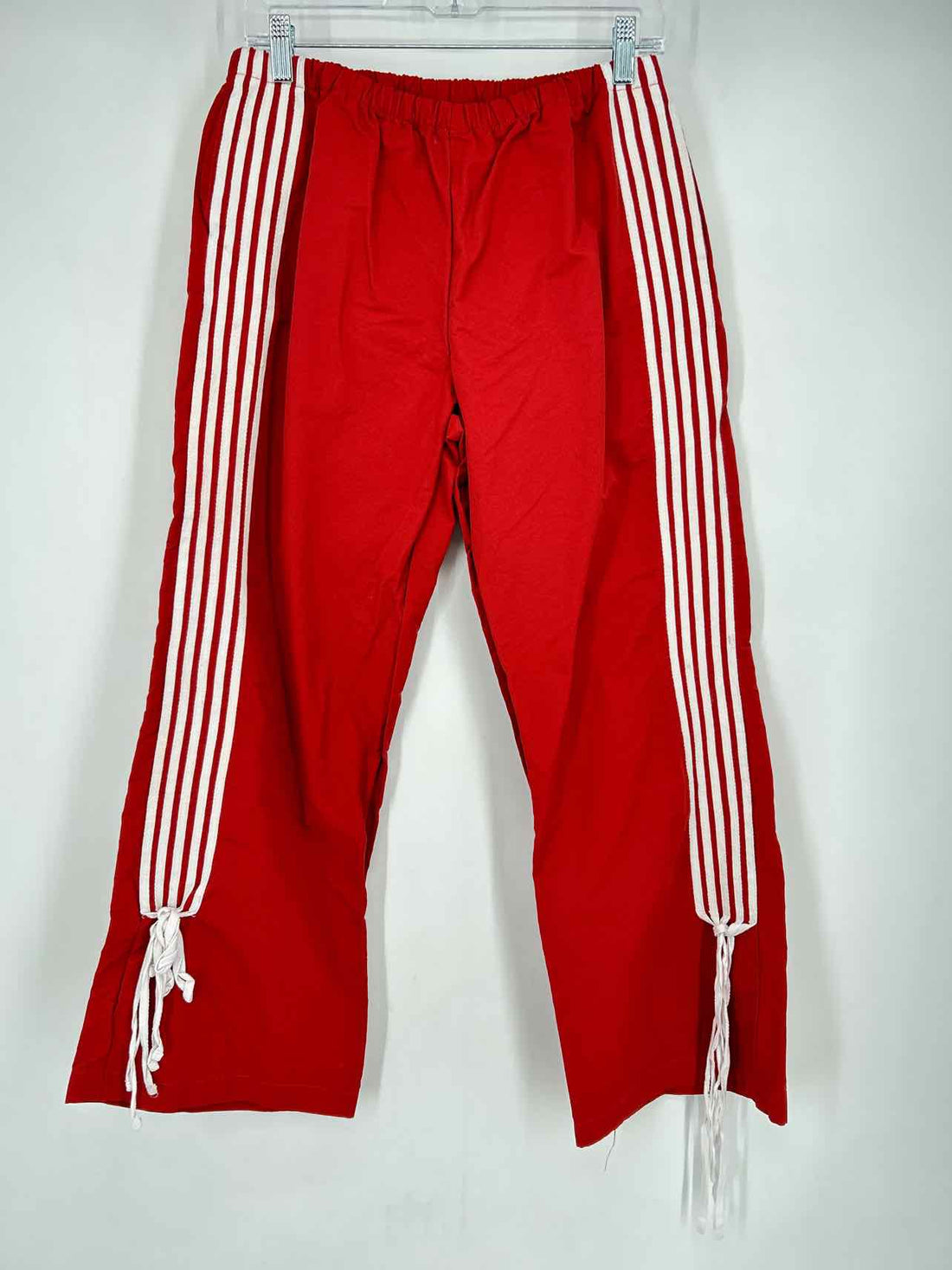 Cali 1850 Size M Red & White Pants