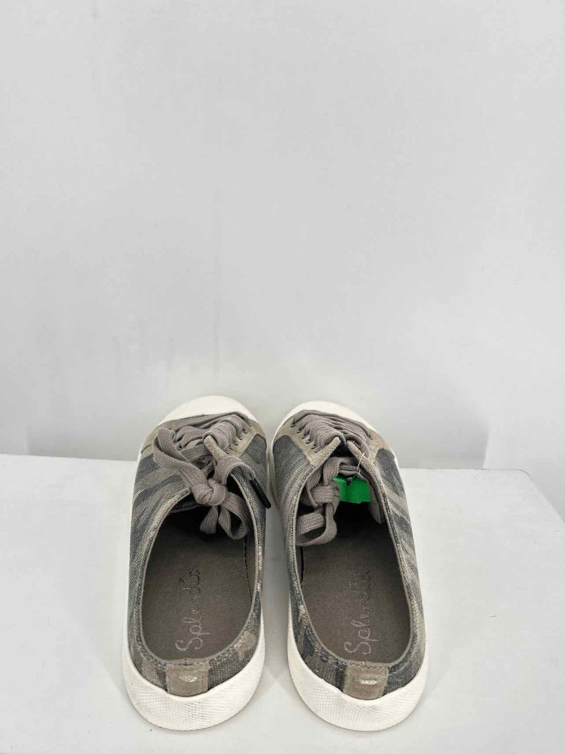 Splendid Women Size 7.5 Camo Sneakers