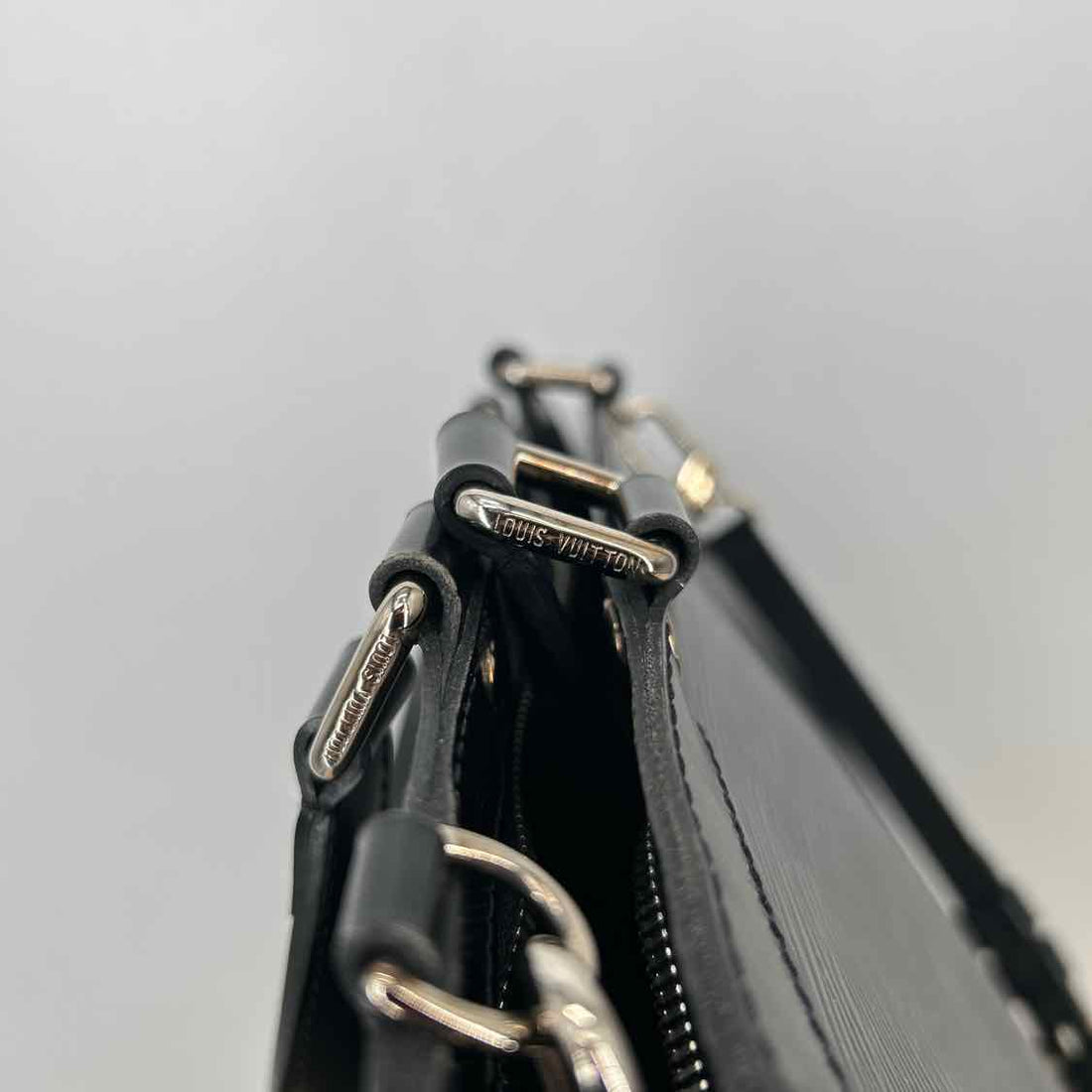 Louis Vuitton Brea GM Black Epi Leather LUXURY