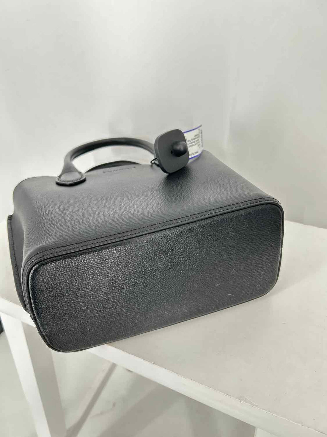 Kate Spade New York black pebled leather Suite Crossbody tote