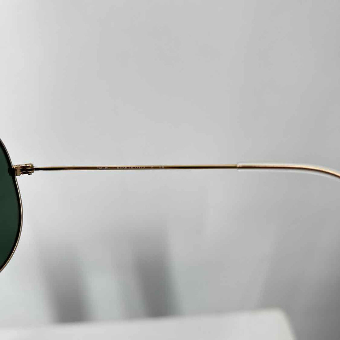 Ray Ban RB3138 Shooter non polarized green lens Aviator Metal Gold Sunglasses