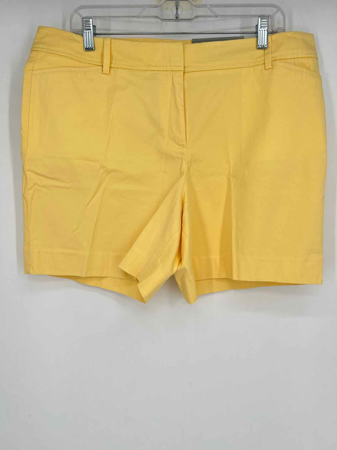 Talbots Size 14P Yellow NWT Shorts