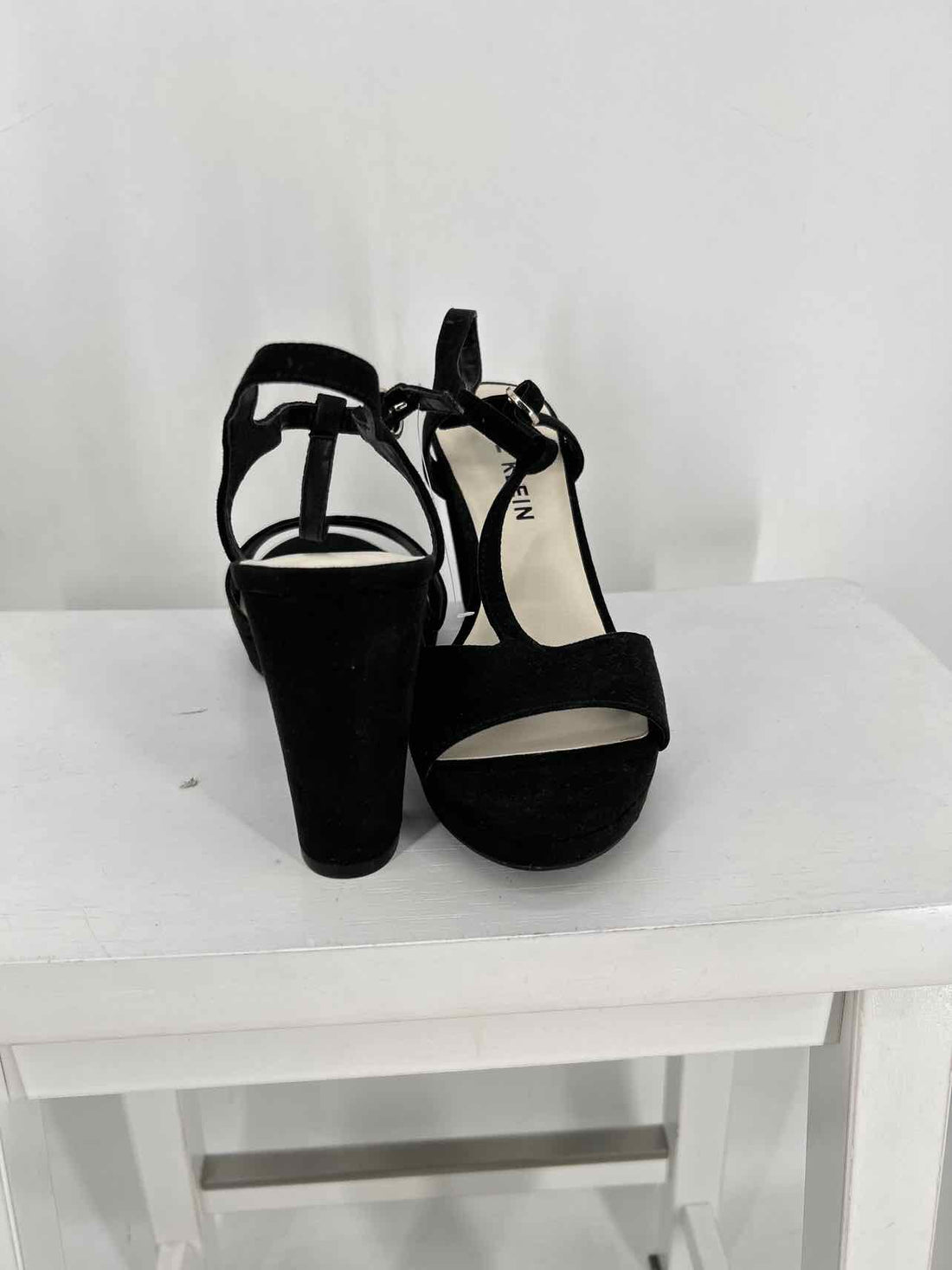 Anne Klein Women Size 7.5 Black Like New Heels