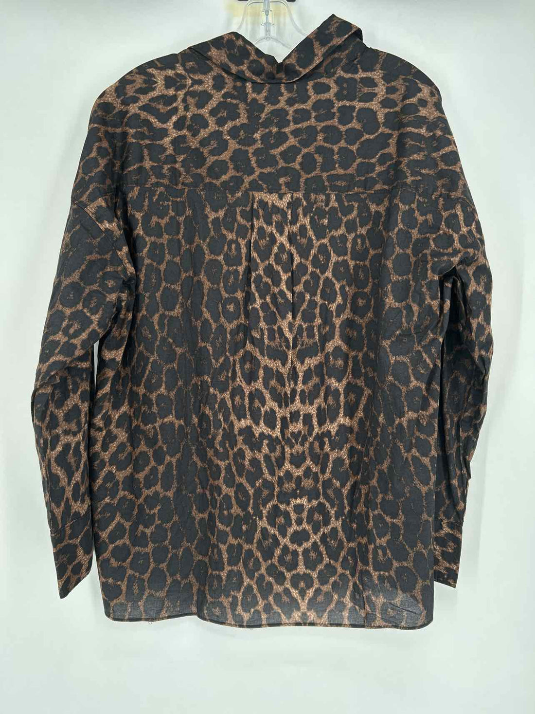 H&M Size M Leopard NWT Long Sleeve