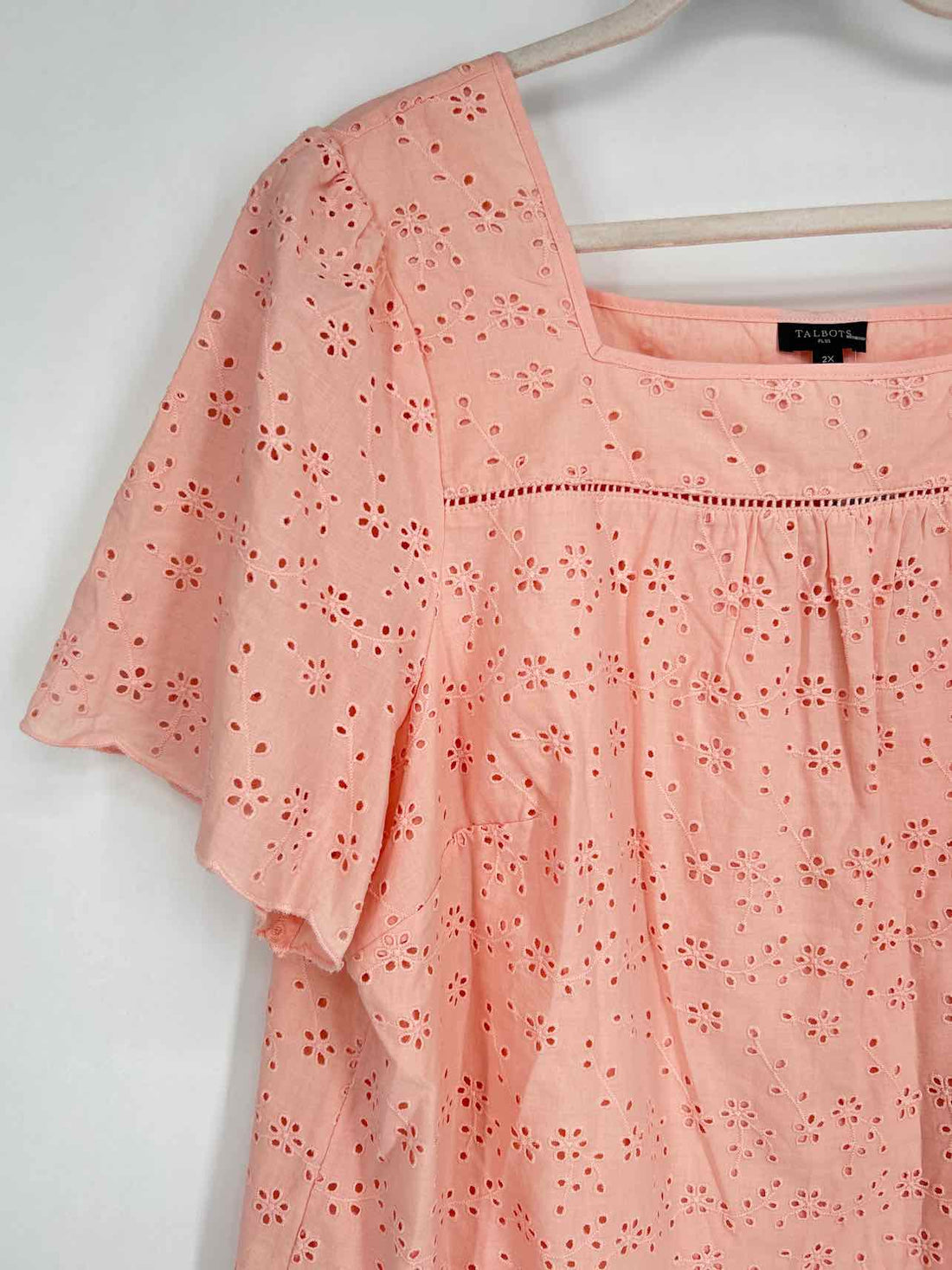Talbots Size 2X Light Pink Eyelet Short Sleeve Top/Blouse