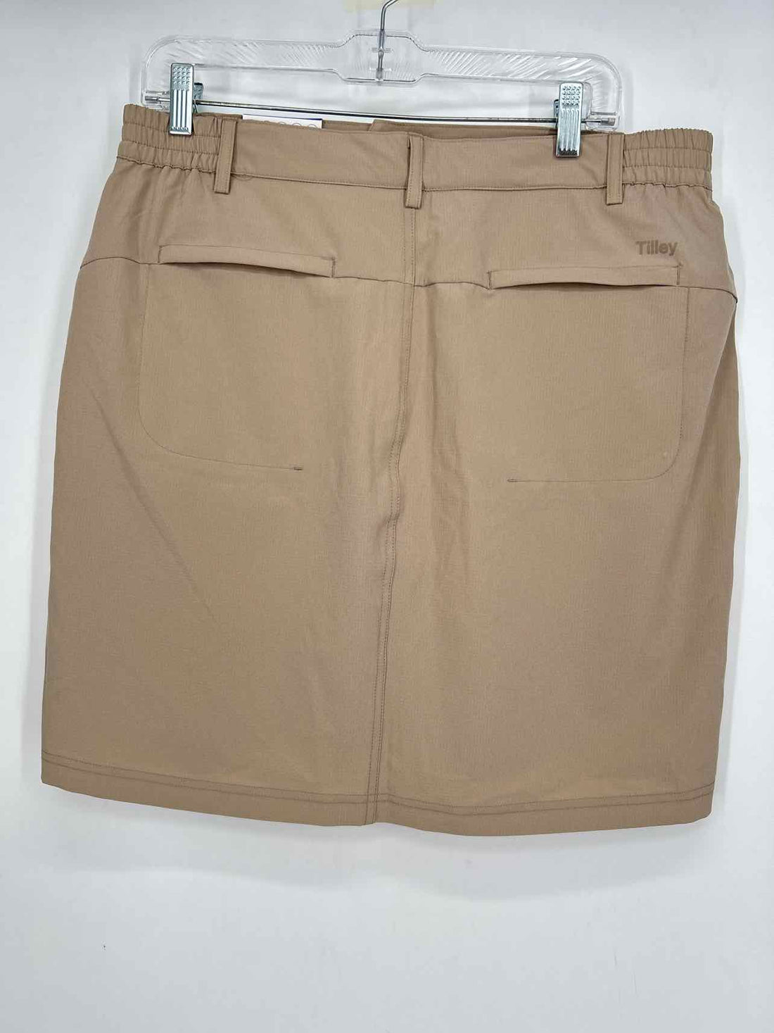 Tilley Size L Khaki NWT Active Skorts