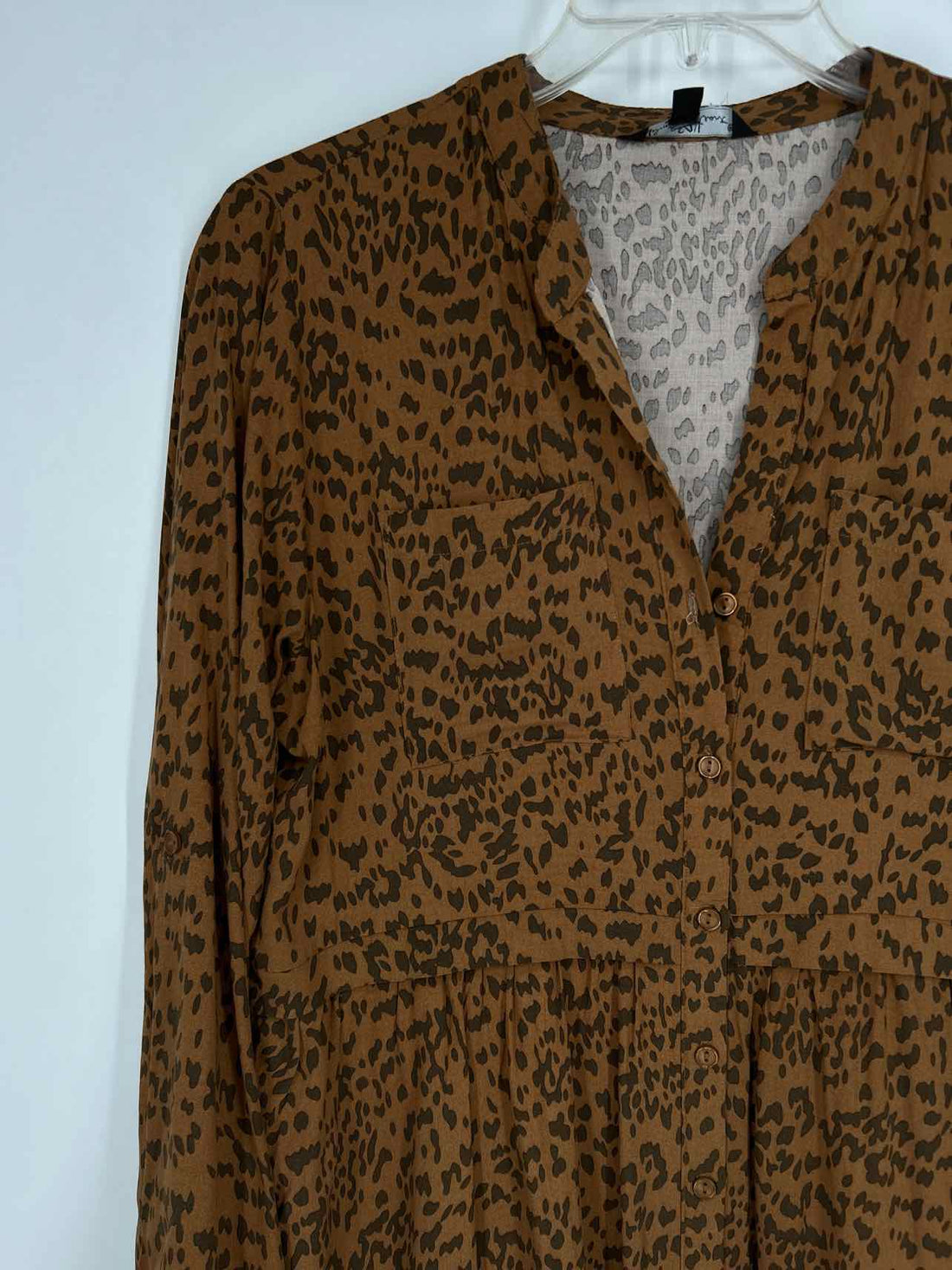 Velvet Heart Size L Leopard Long Sleeve Dress