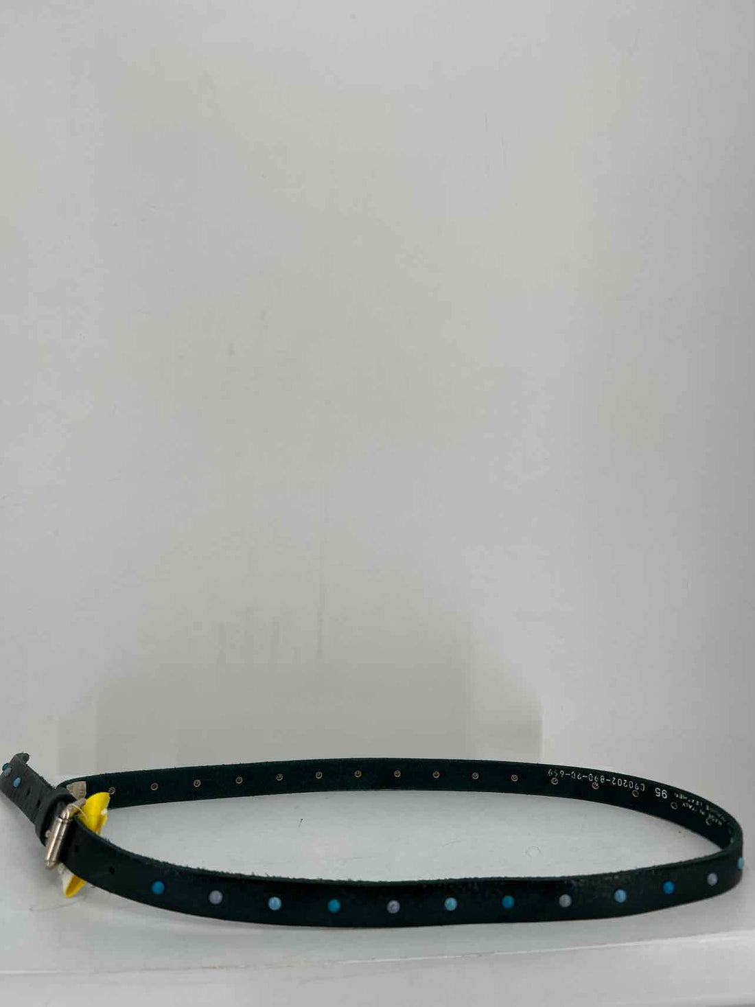 Closed Size M Leather Dark Green NWT Belts