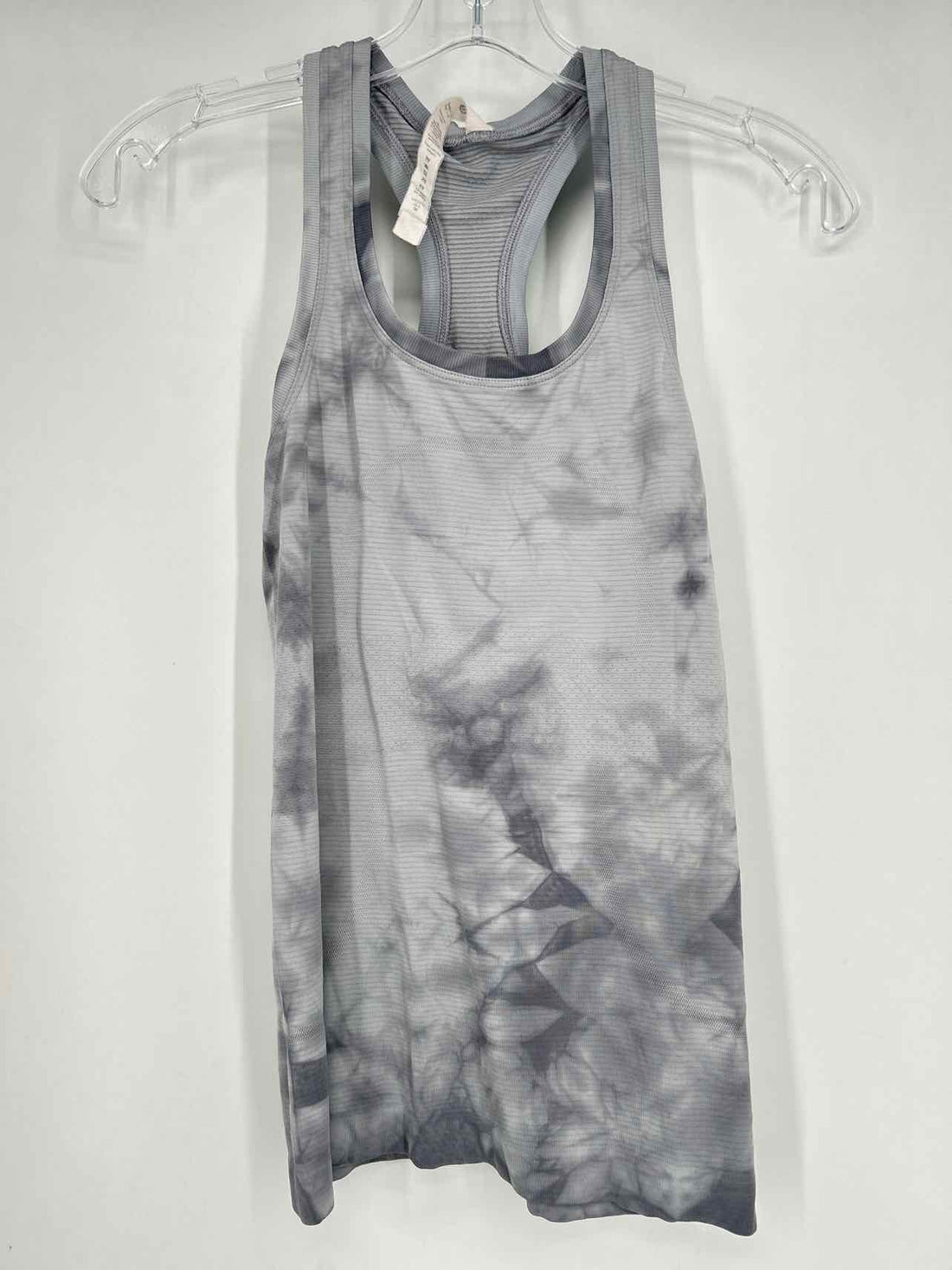 Lululemon Size 2 Gray Tie Dye Active Tops