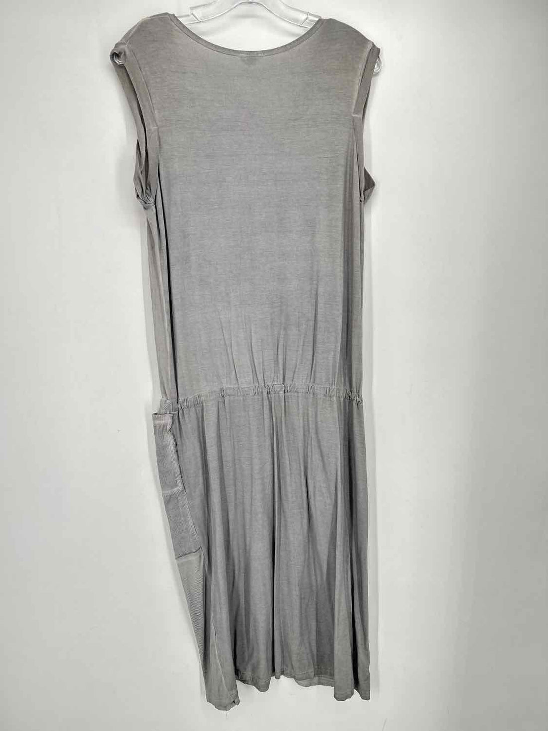 POL Size S Light Gray Sleeveless Dress