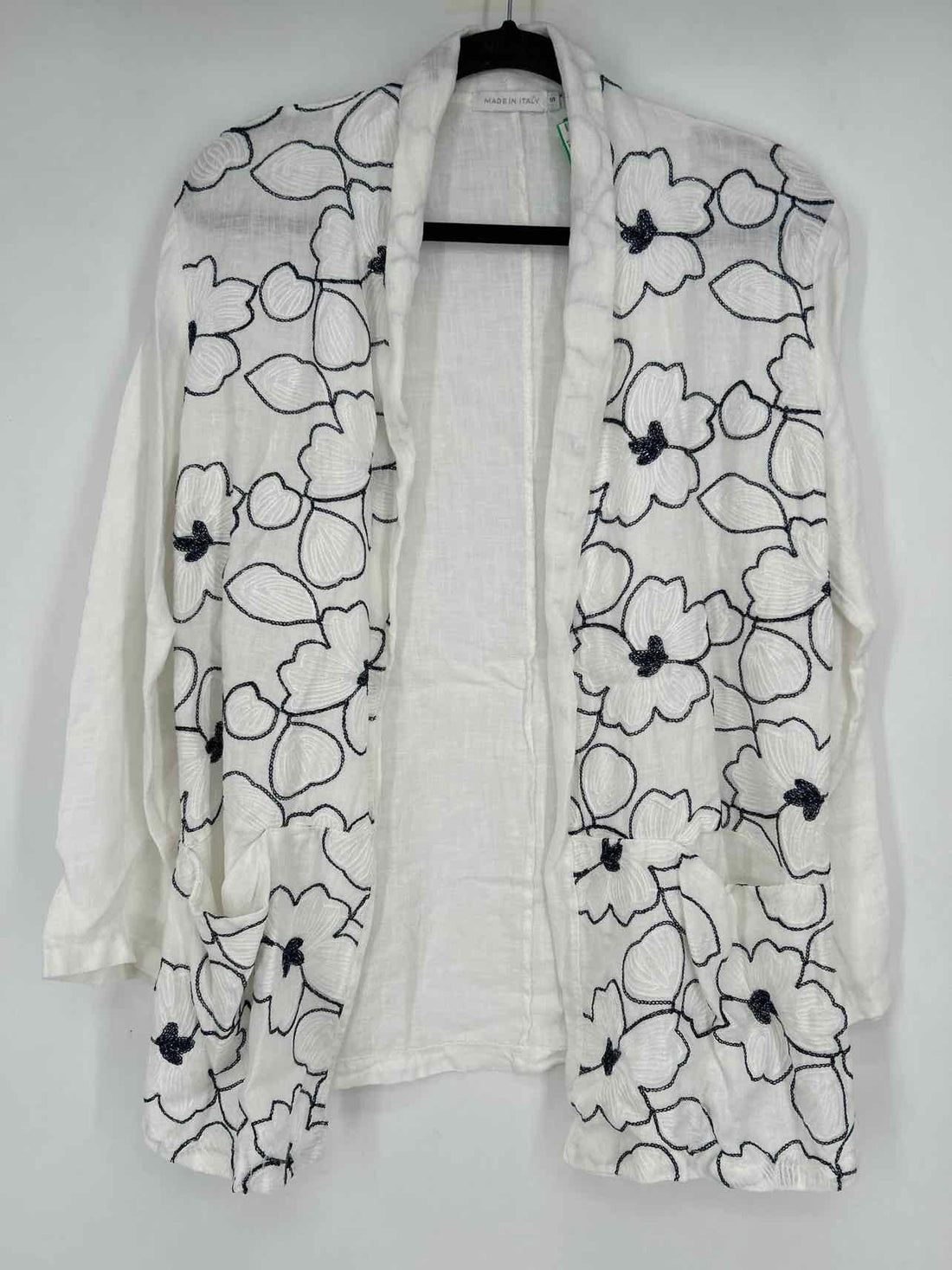 Made in Italy Size S White & Navy Floral Embroidered Blazer