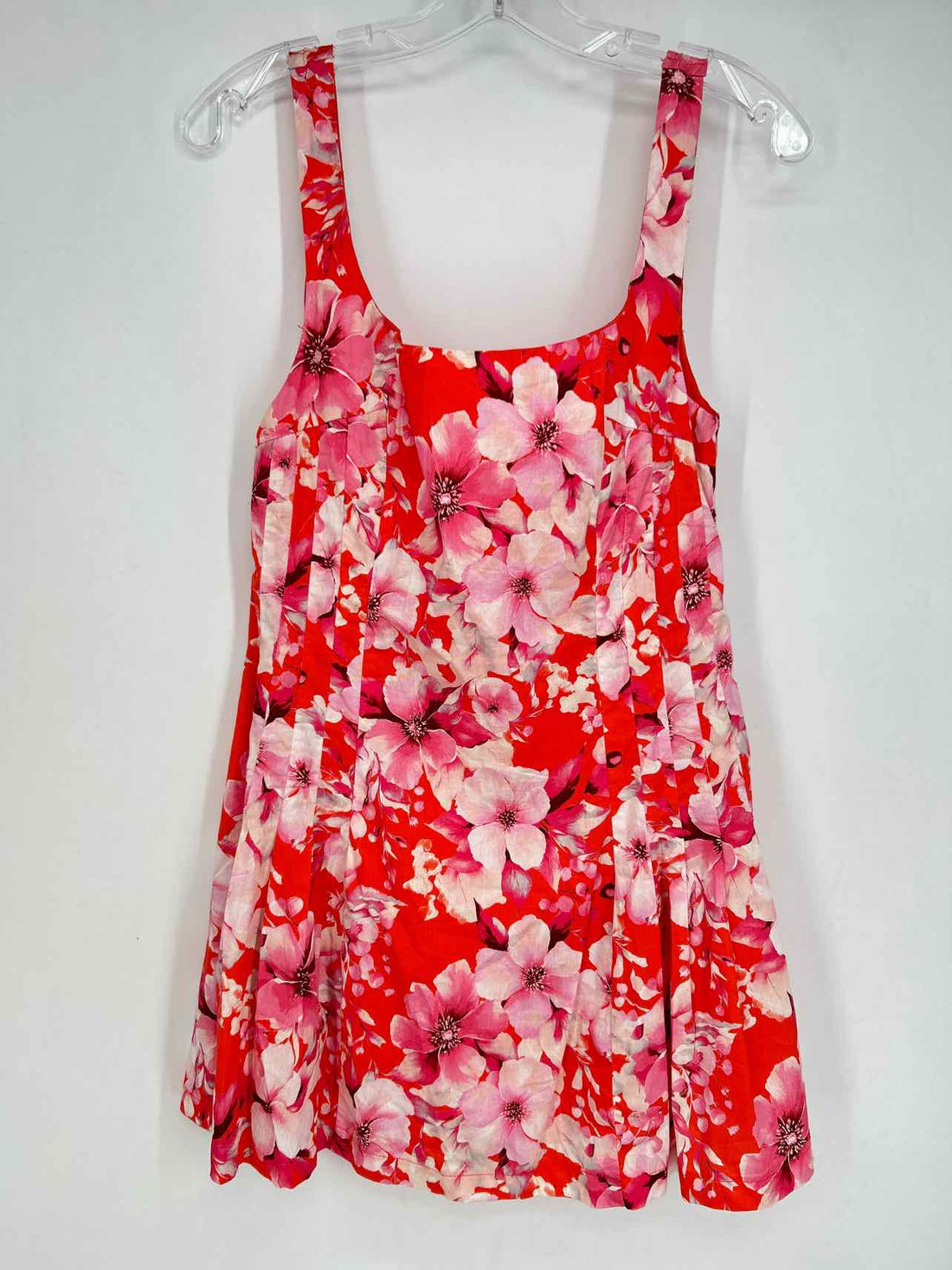 Olivaceous Size M Red Floral Sleeveless Dress