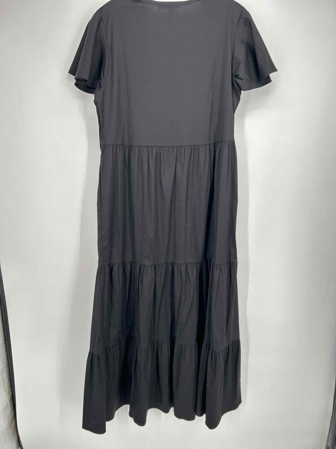 Chicos Size 1 (8) Black Maxi