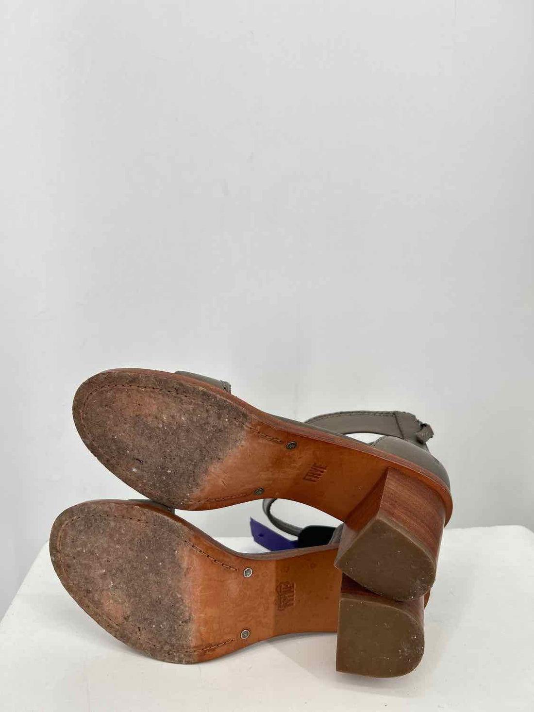 Frye Brielle Back Zip Women Size 7 Heels