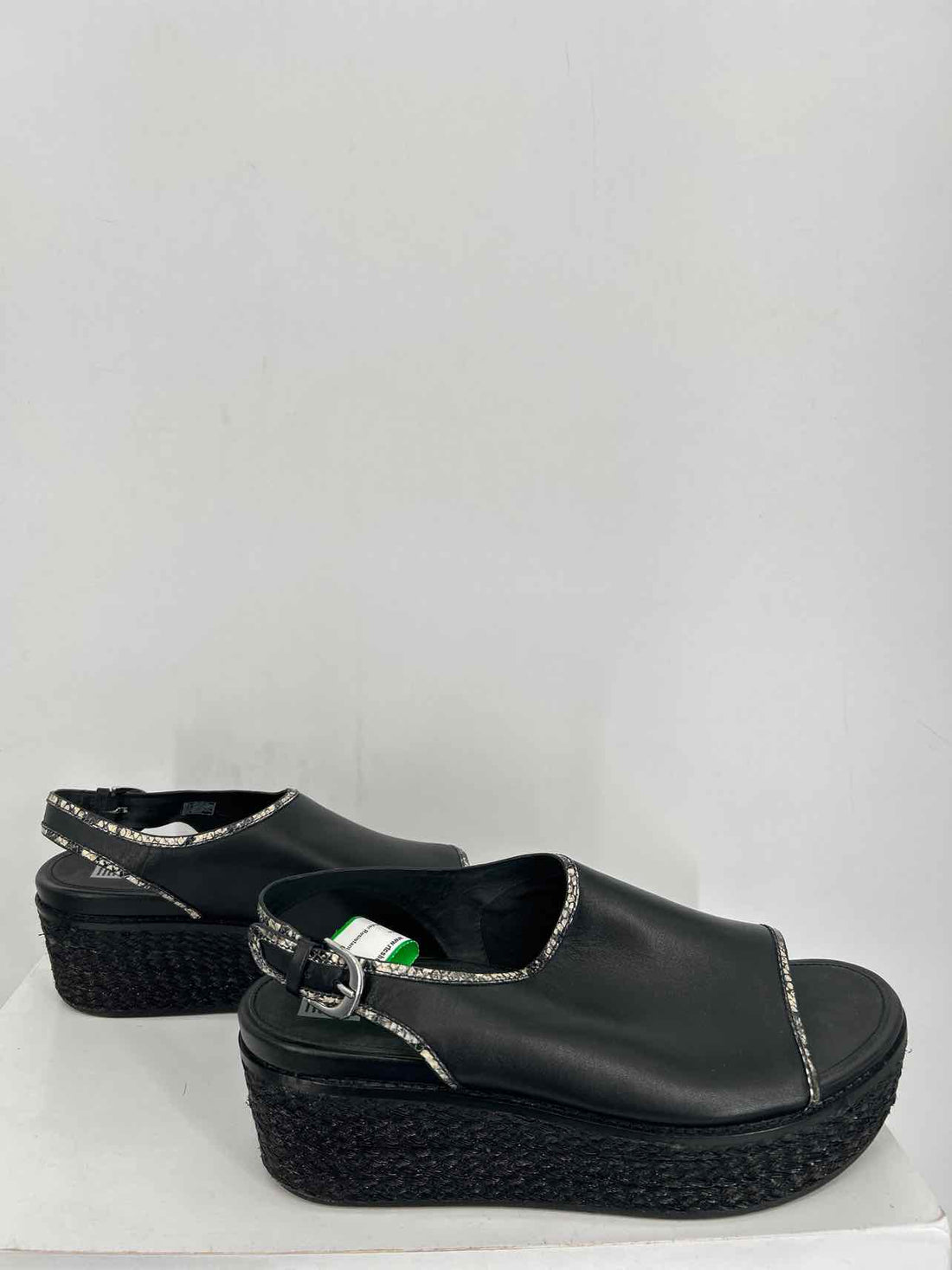 Fitflop Women Size 11 Black Platforms
