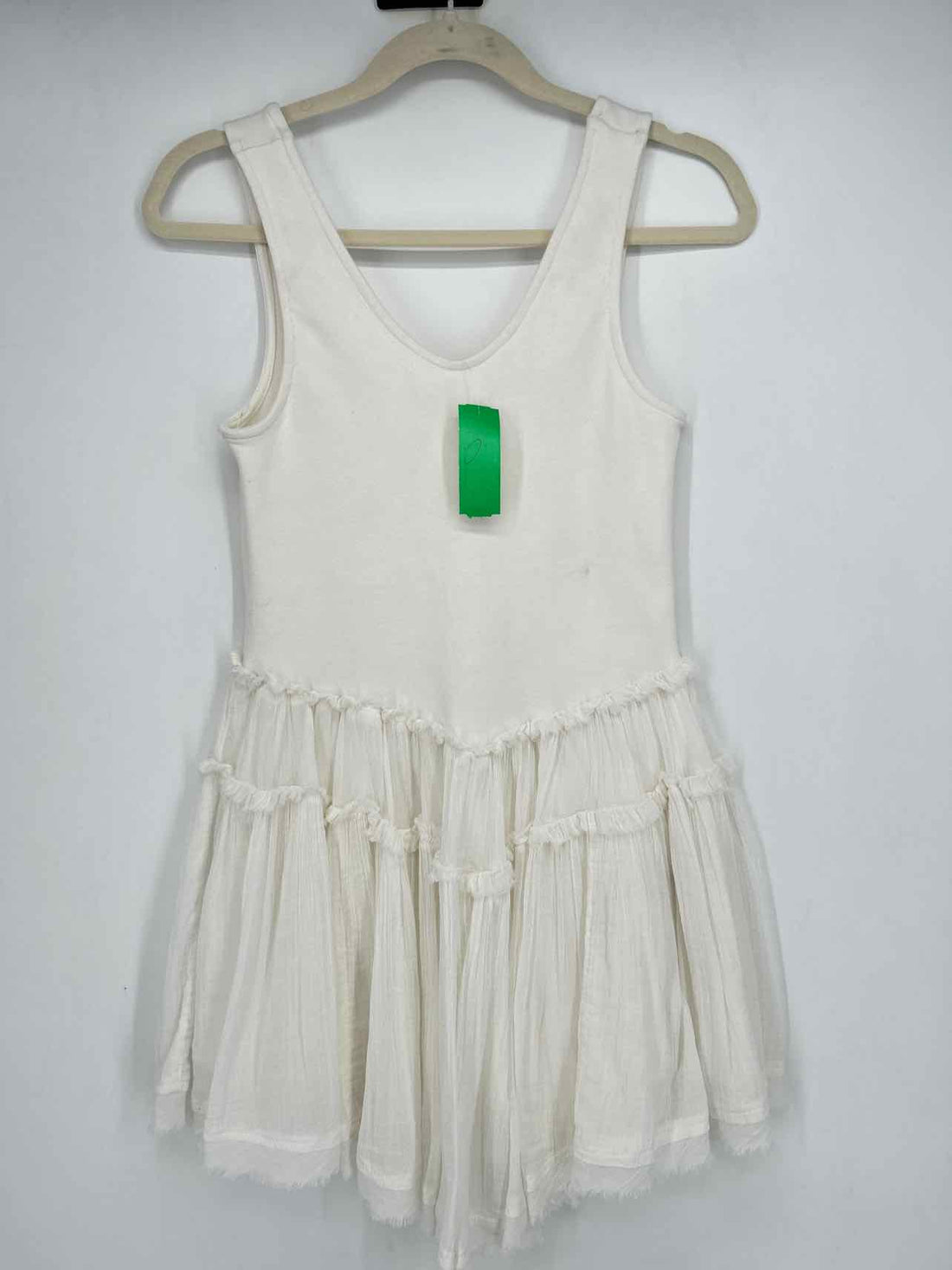 Elan Size S White NWT Dress