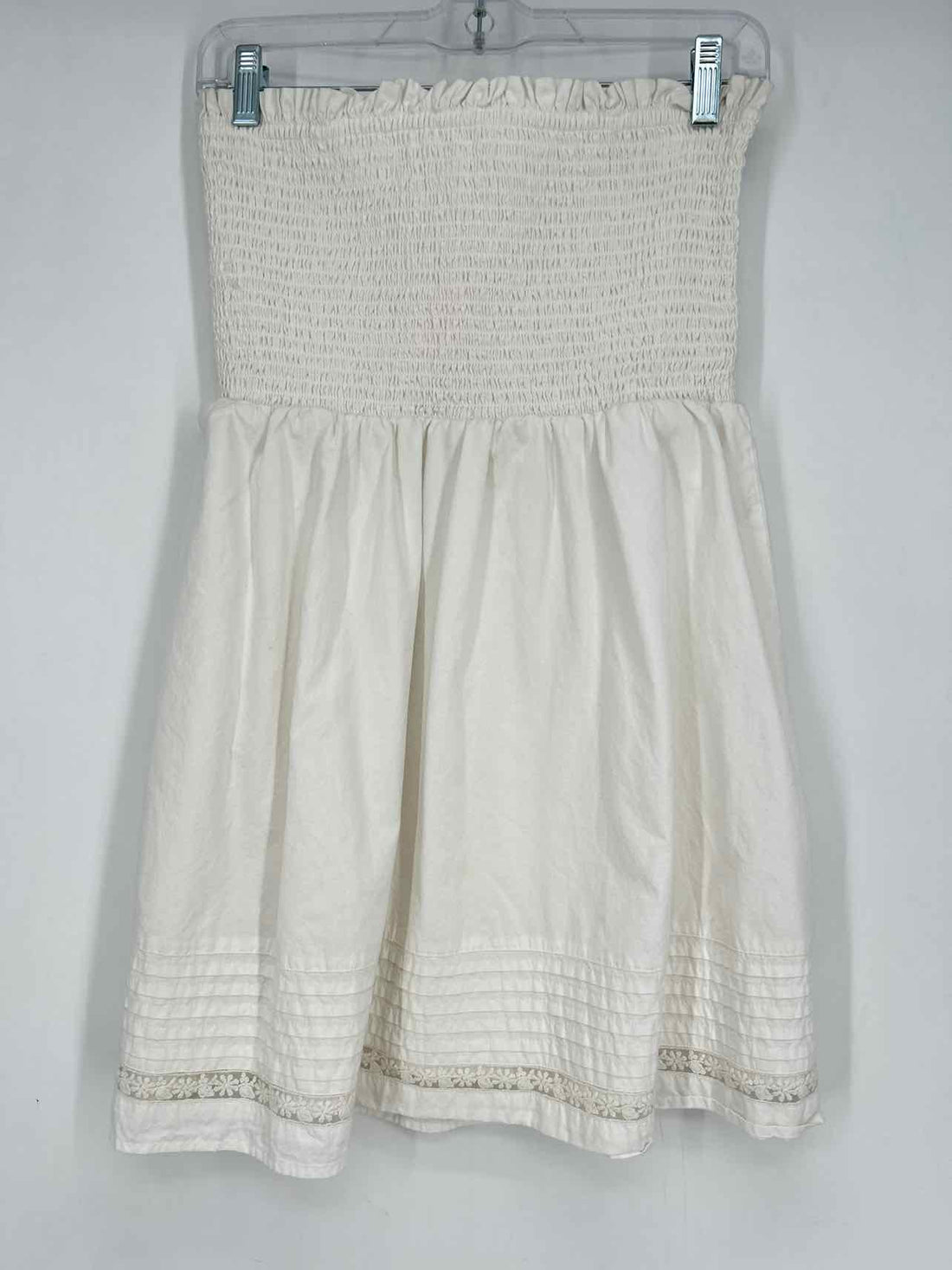 American Eagle Size M White Smocked Strapless Dress