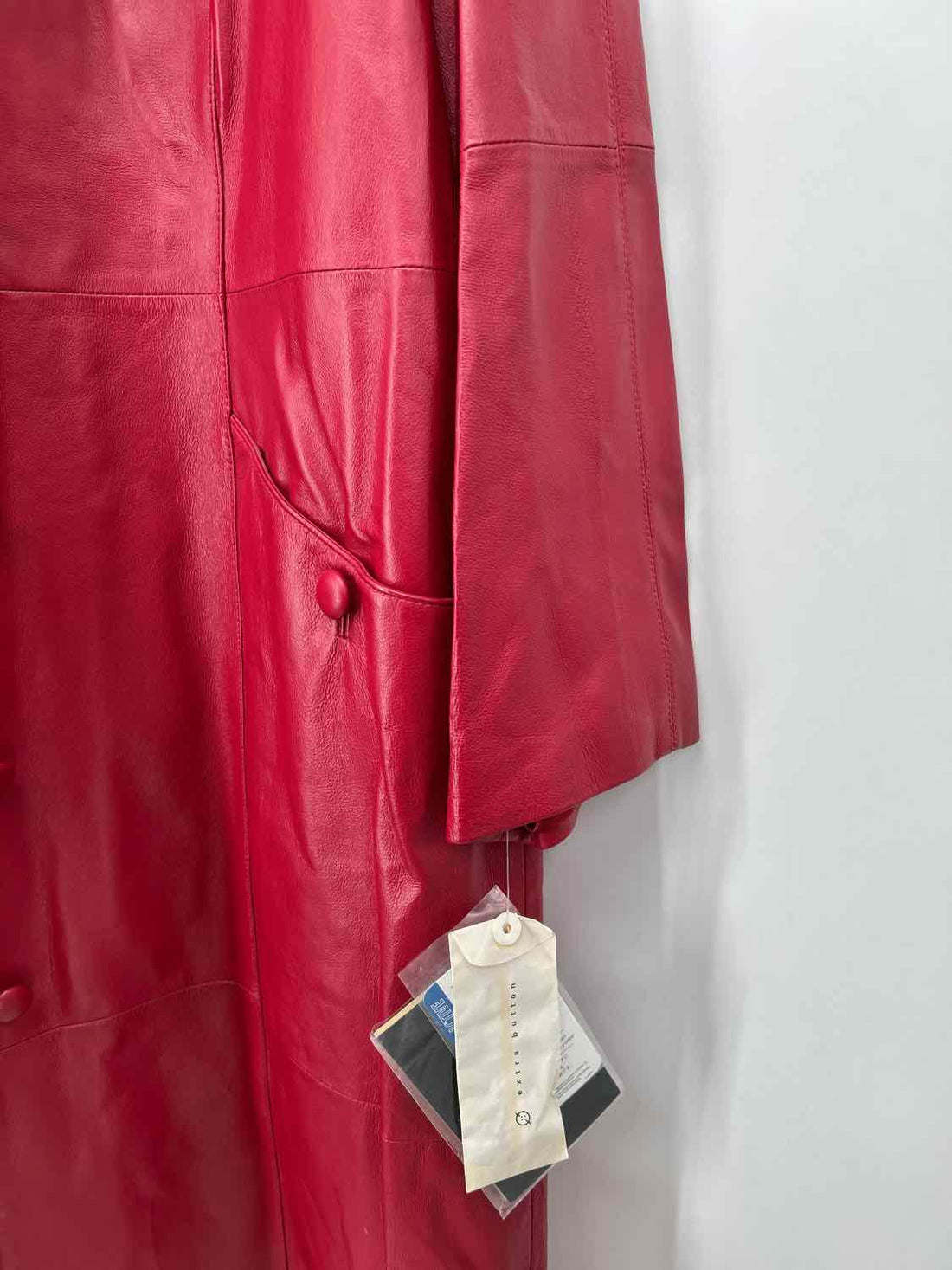 Terry Lewis Size L Red Leather NWT Coat