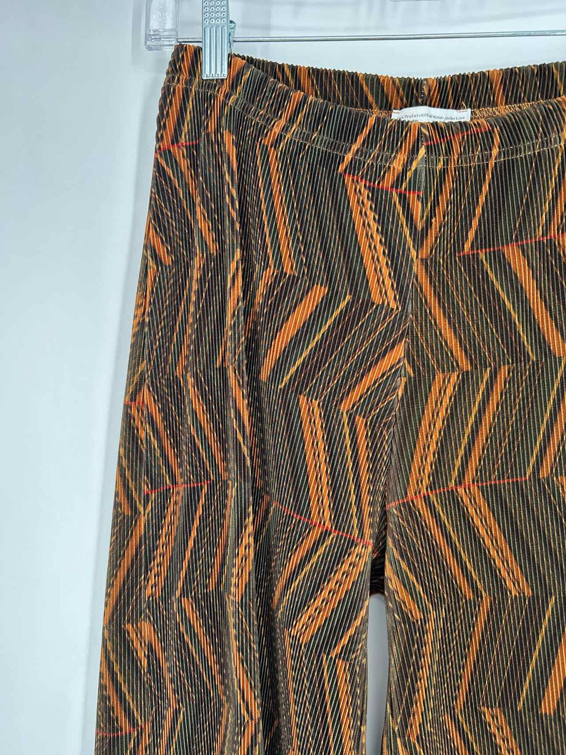Zara Size S Olive & Rust Print Pleated Pants