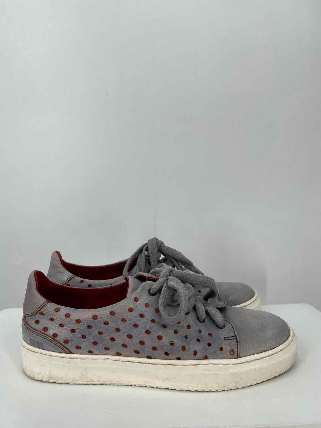 Bed Stu Women Size 7.5 Blue Sneakers