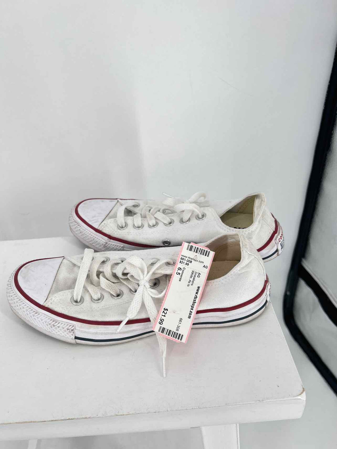 Converse Women Size 6.5 White As Is Sneakers
