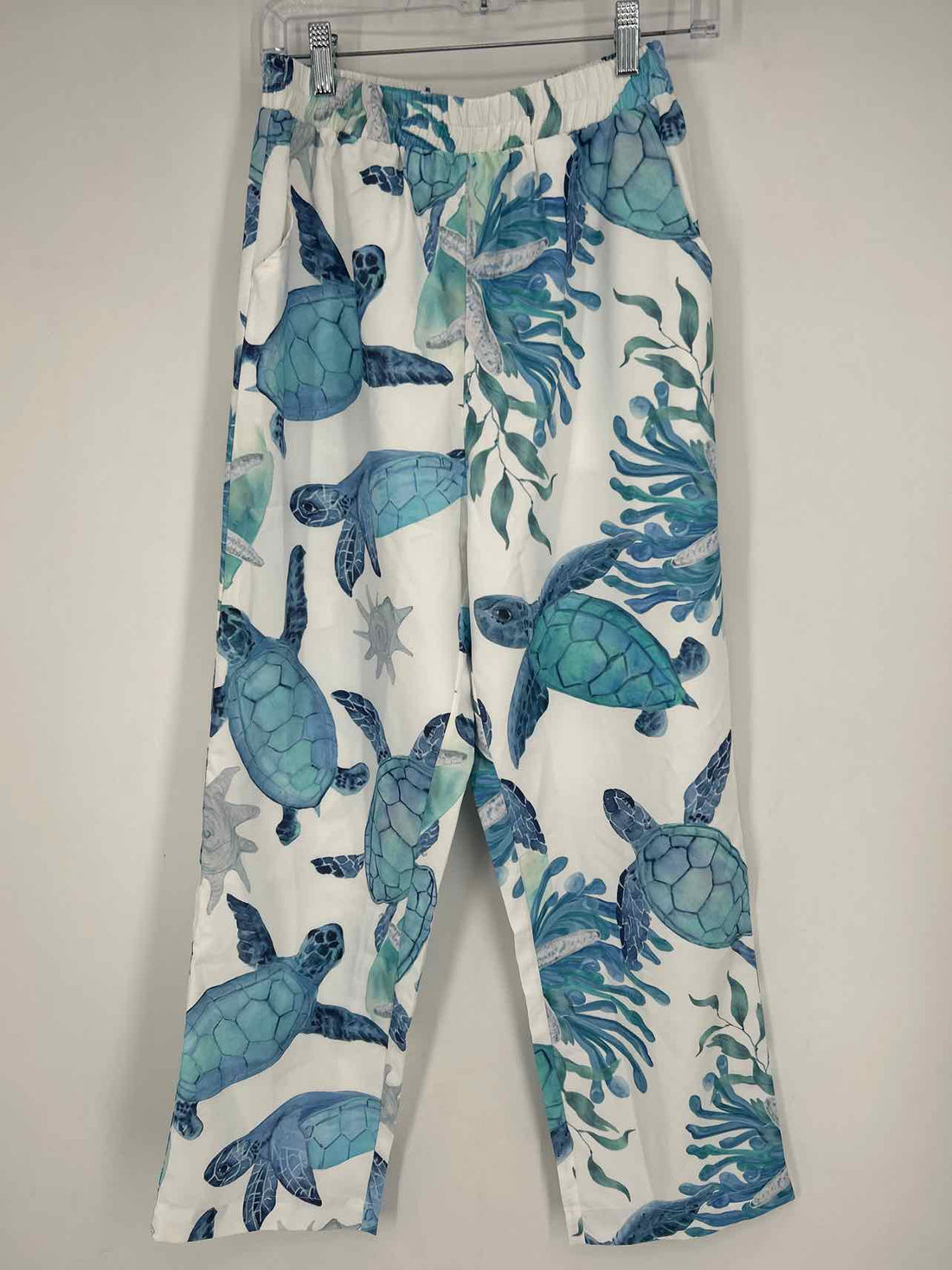 Made With Love Size M White & Blue Print Pants
